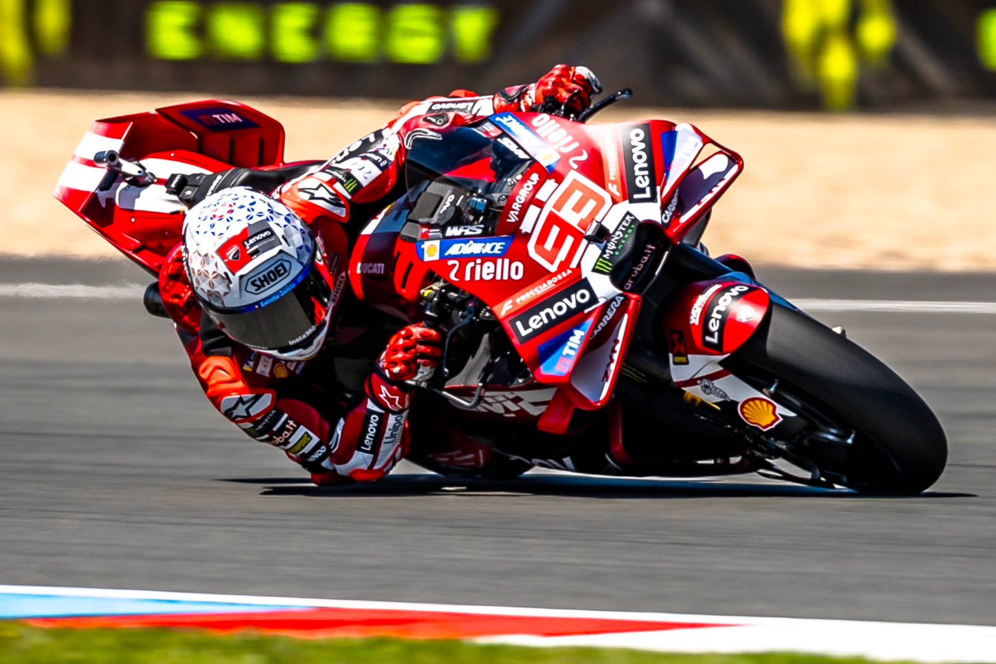 Así queda la clasificación de MotoGP 2026: Marc Márquez ha recortado 62 puntos al líder Bezzechi en tan sólo dos grandes premios