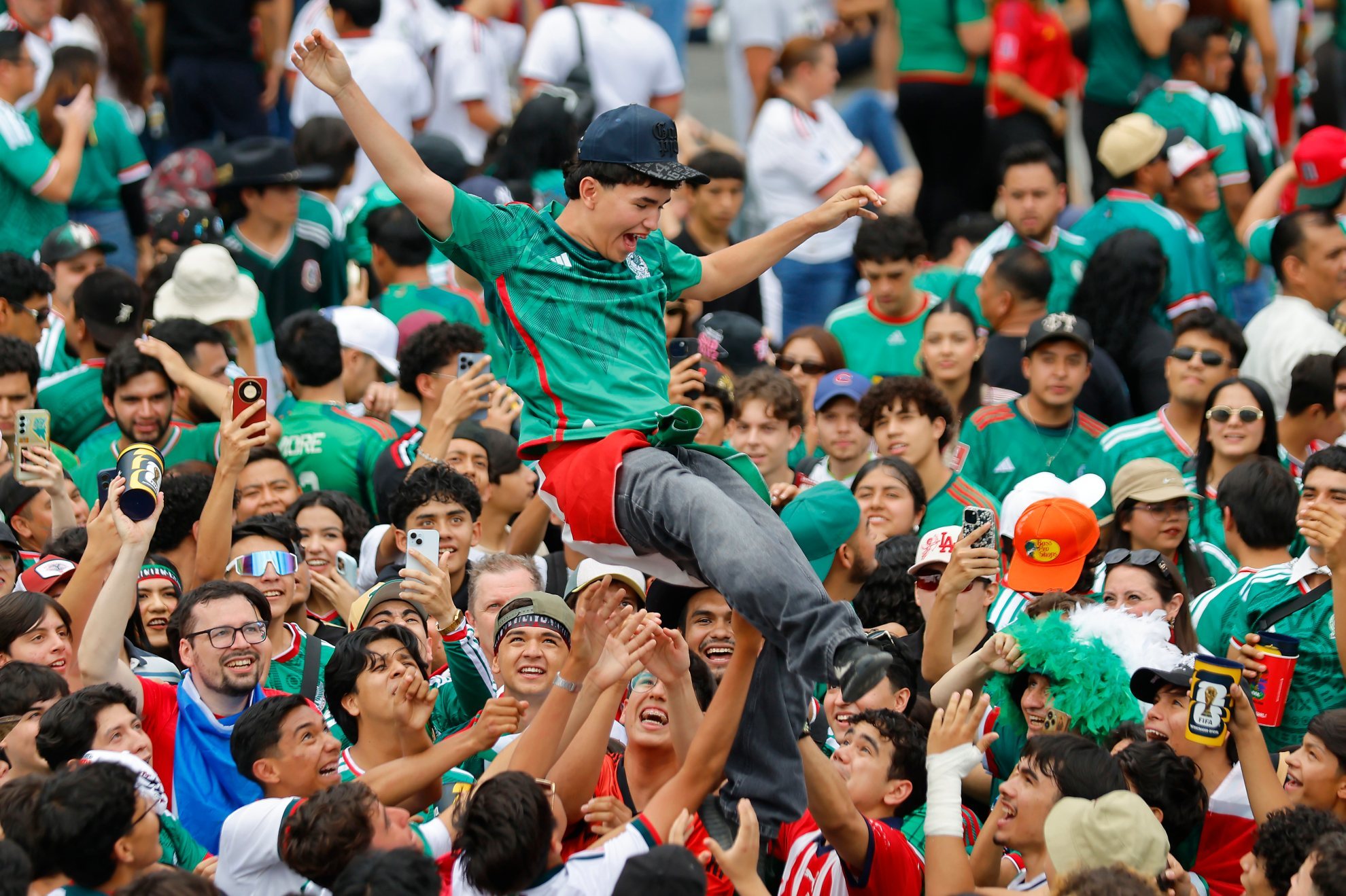 Ciudad de México decreta ley seca para el partido contra Chequia