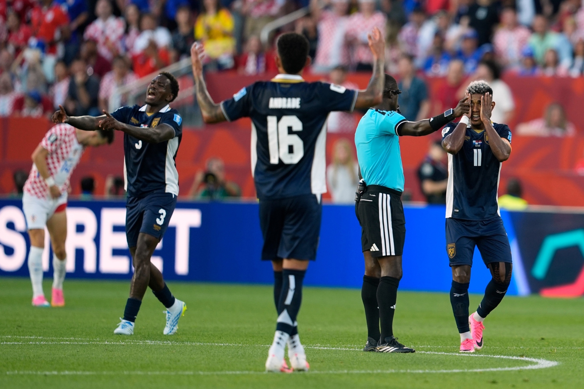 El problema del 'nuevo' Mundial: cinco selecciones K.O. a falta de una jornada de fase de grupos