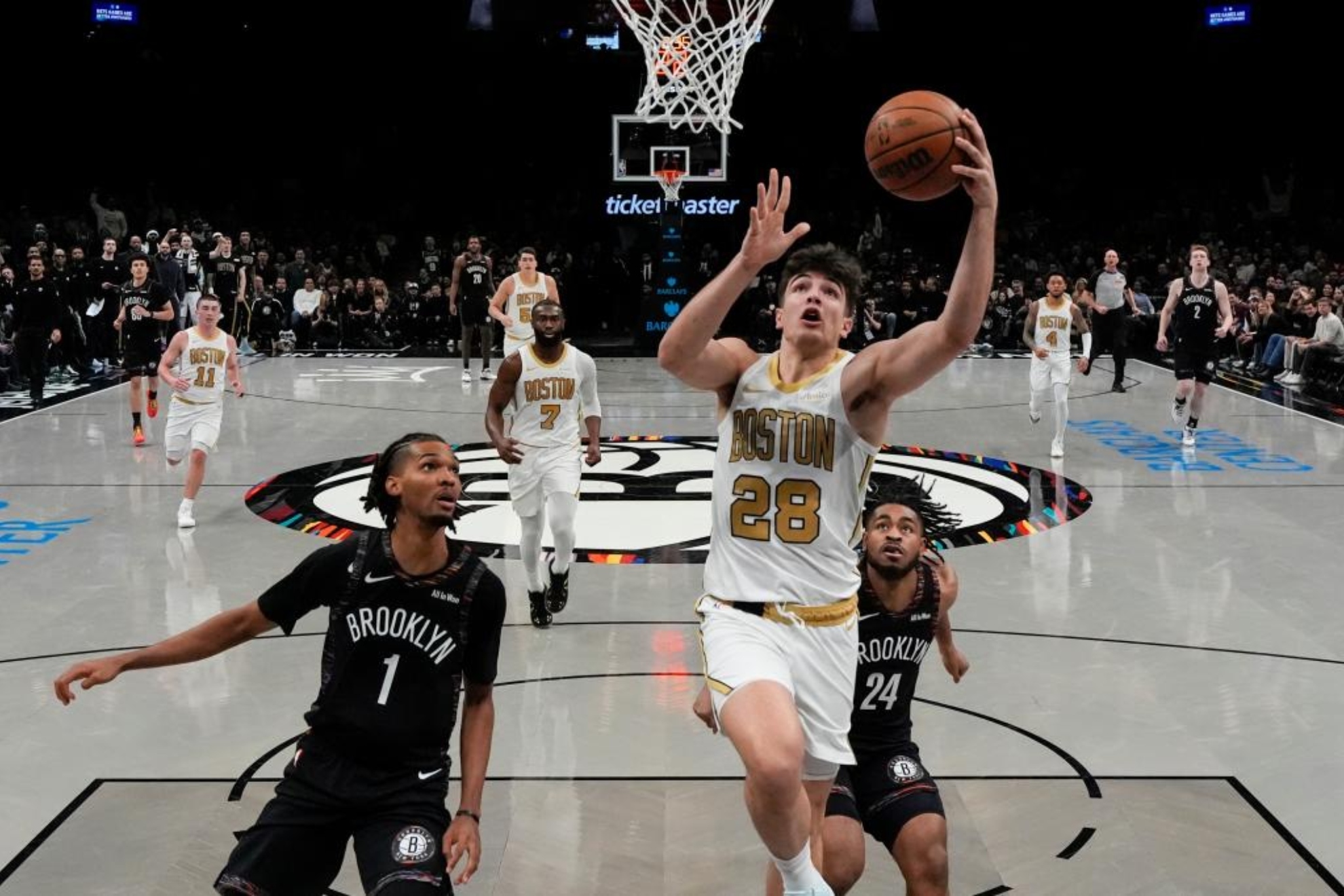 Hugo González consigue el premio a Mejor jugador nacional en competición internacional gracias a su buen debut en la NBA