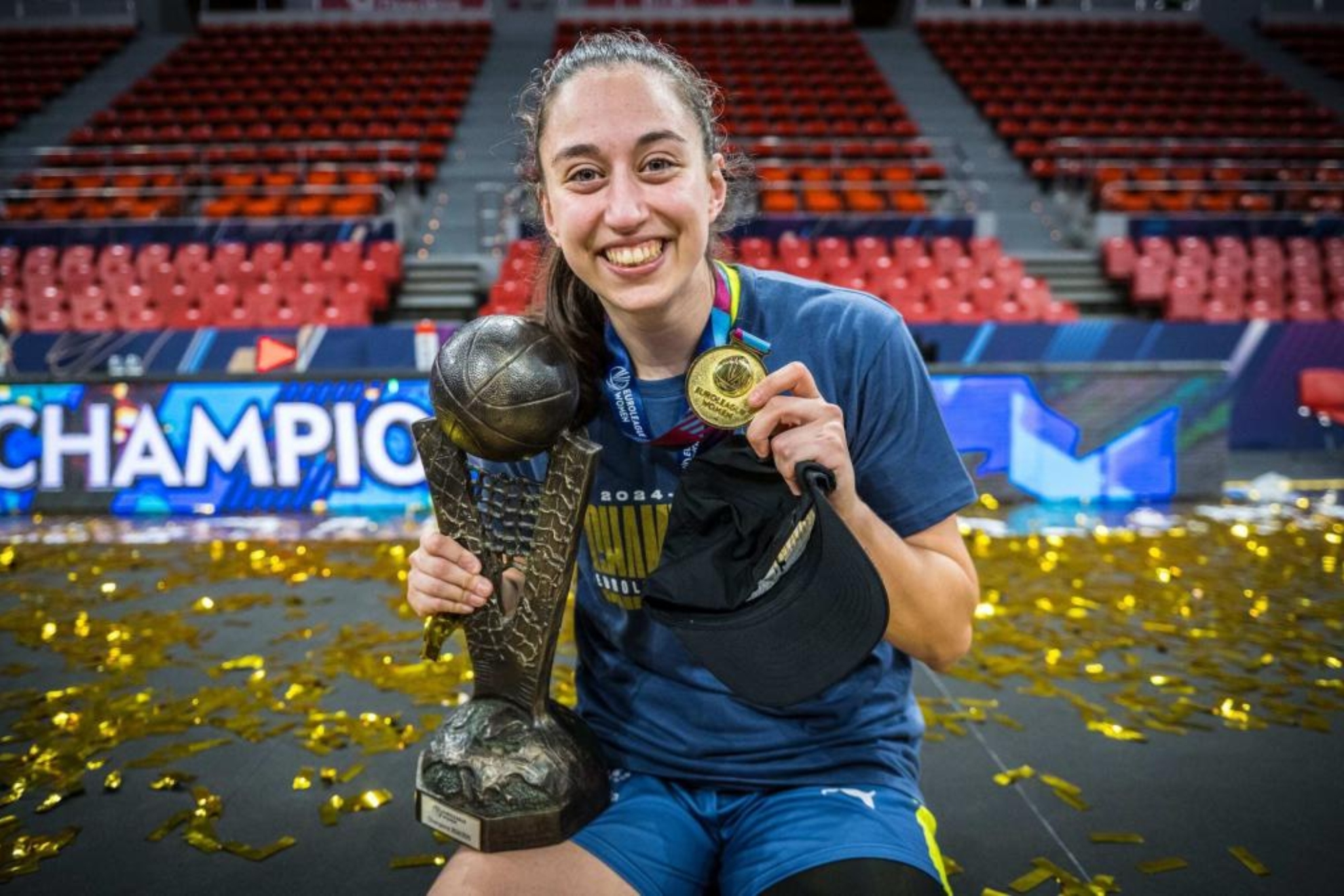 Una base que no se cansa de sentar cátedra: Maite Cazorla repite como Mejor Jugadora Internacional