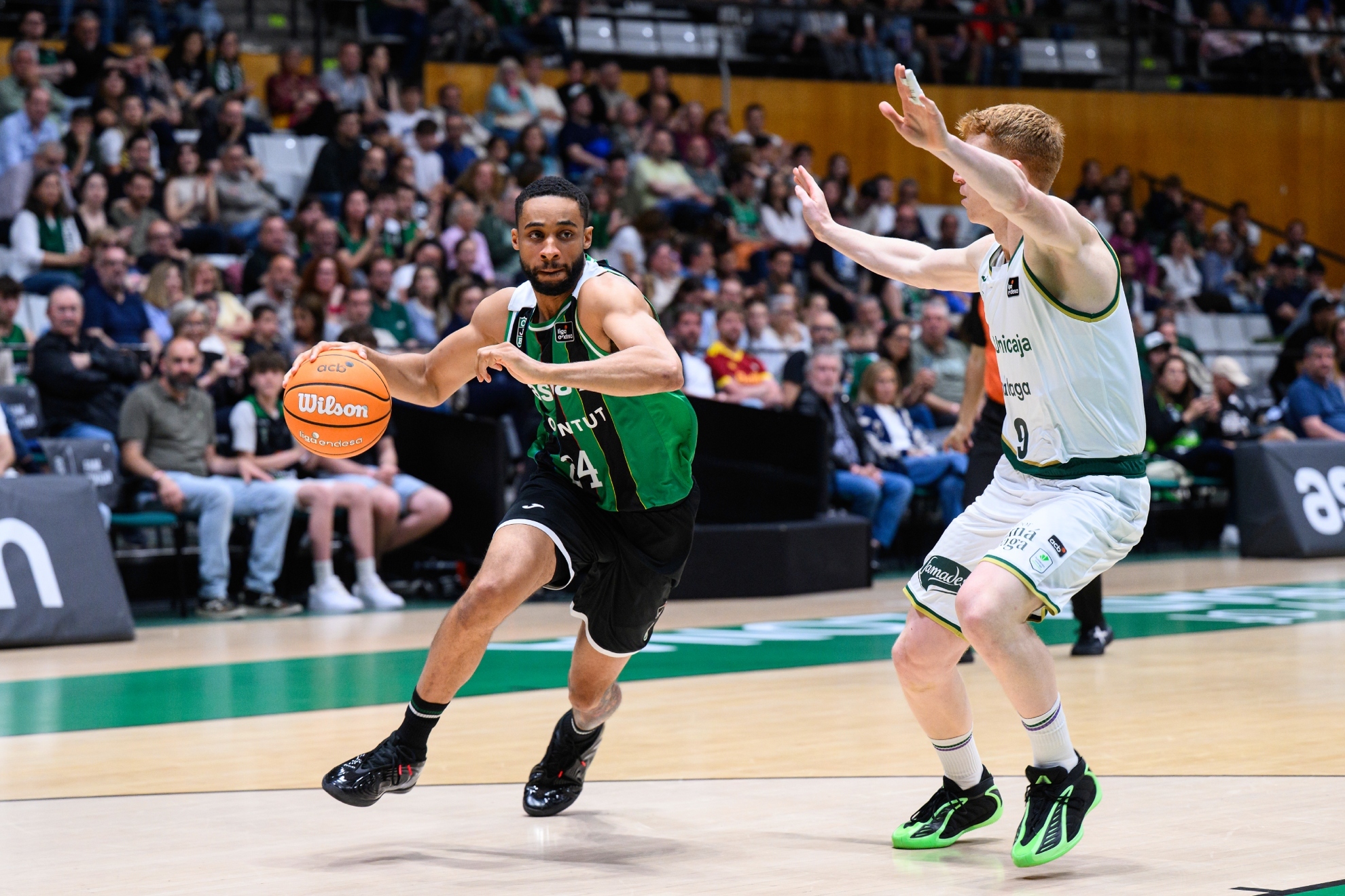 El Unicaja confirma el fichaje de Cameron Hunt