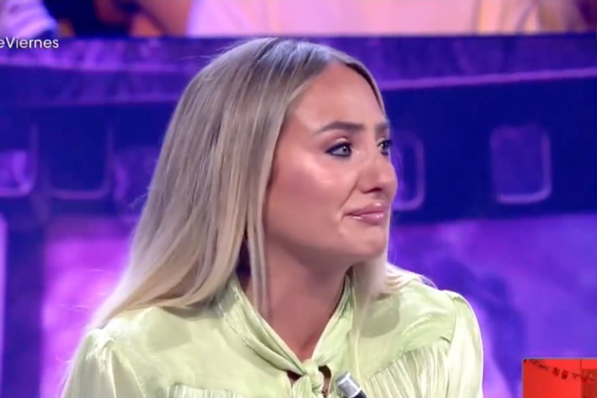 Las lágrimas de Rocío Flores al recordar lo que ha tenido que pasar con Antonio David Flores: "Mi padre no es de lo que se le ha tachado"