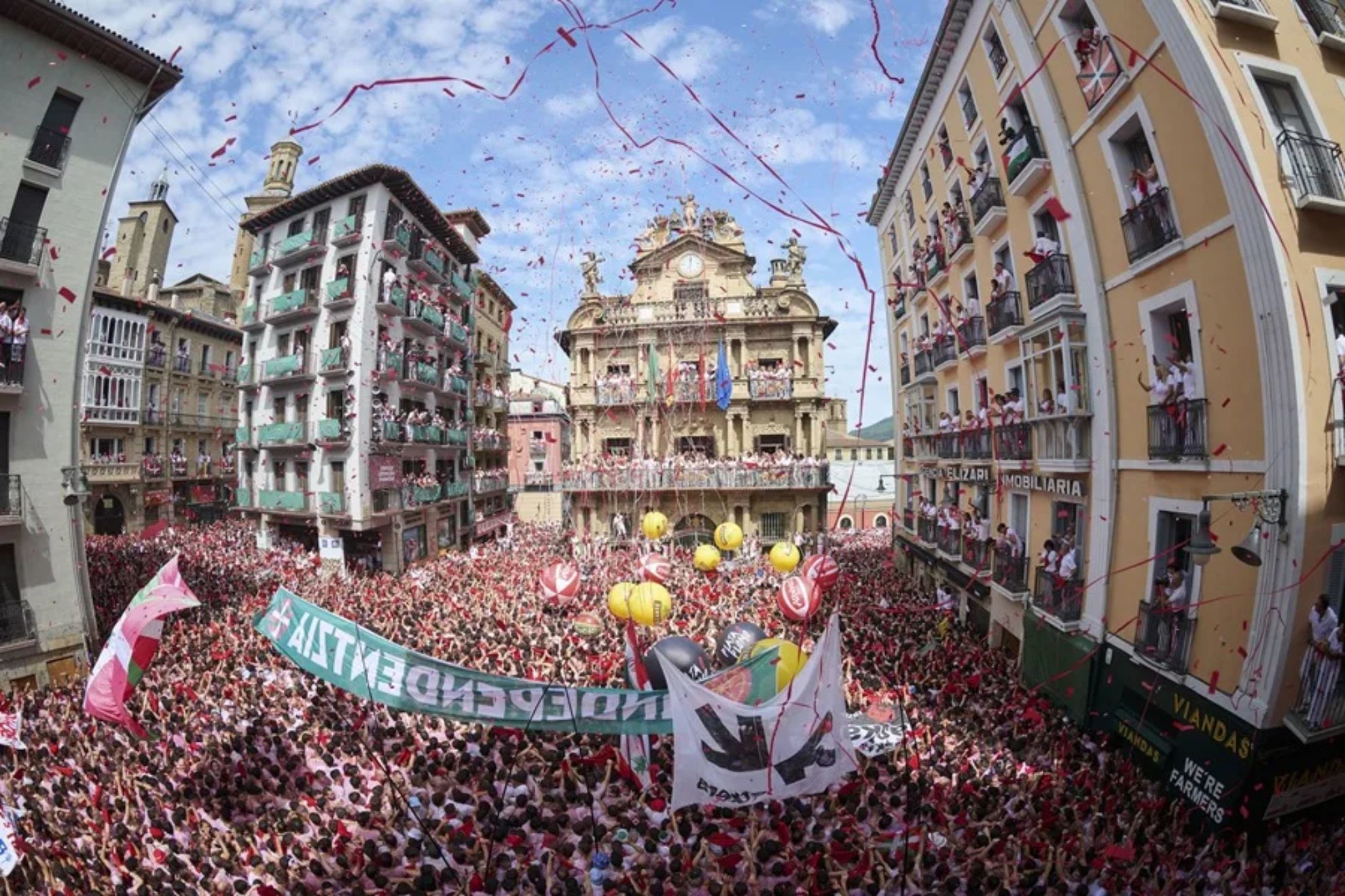 Chupinazo de San Fermín 2026: cuándo es, quién lo lanza, a qué hora y dónde ver en TV y online