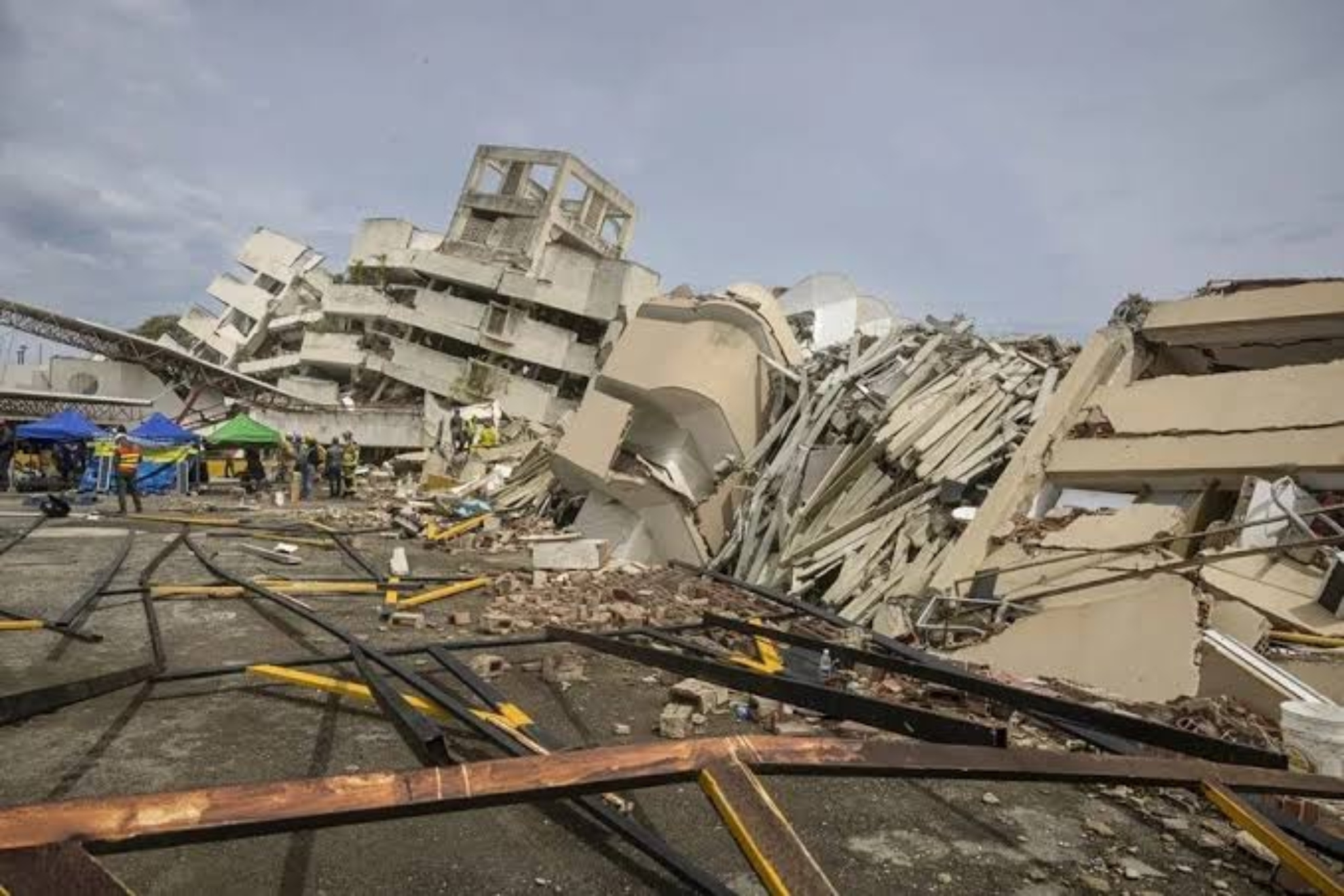 Venezuela eleva a 3.811 los muertos por los terremotos y mantiene en 16.740 la cifra de heridos