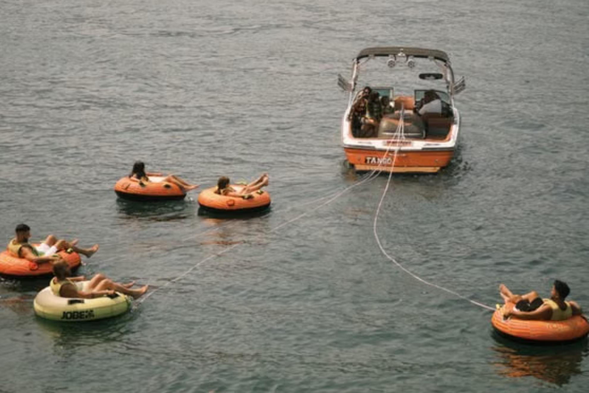 Tragedia en Jávea: muere una mujer de 36 años al ser alcanzada por la hélice de una embarcación tras caer al mar