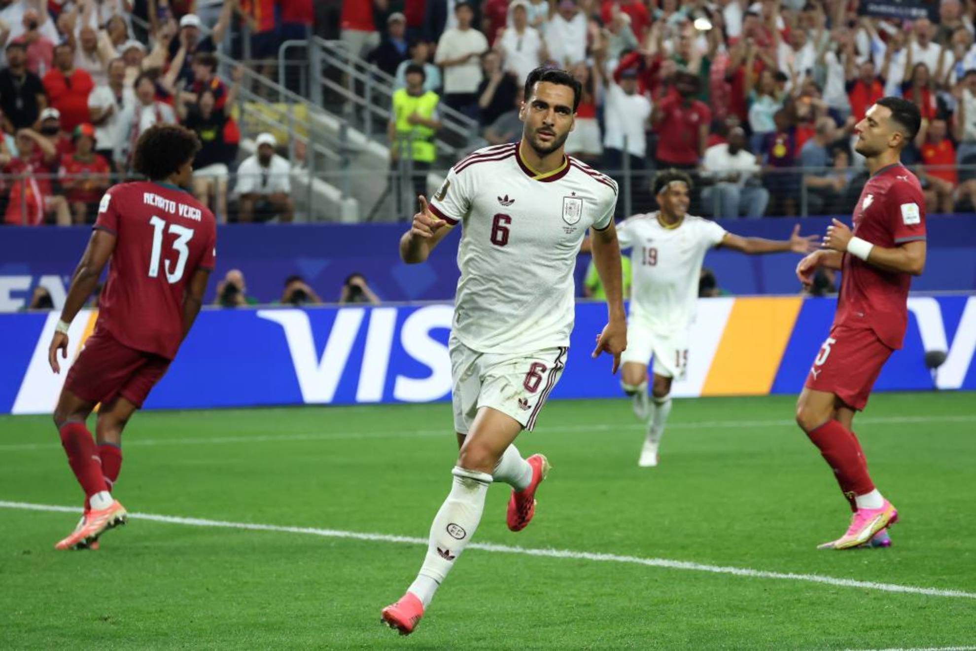 Chupinazo de Mikel Merino