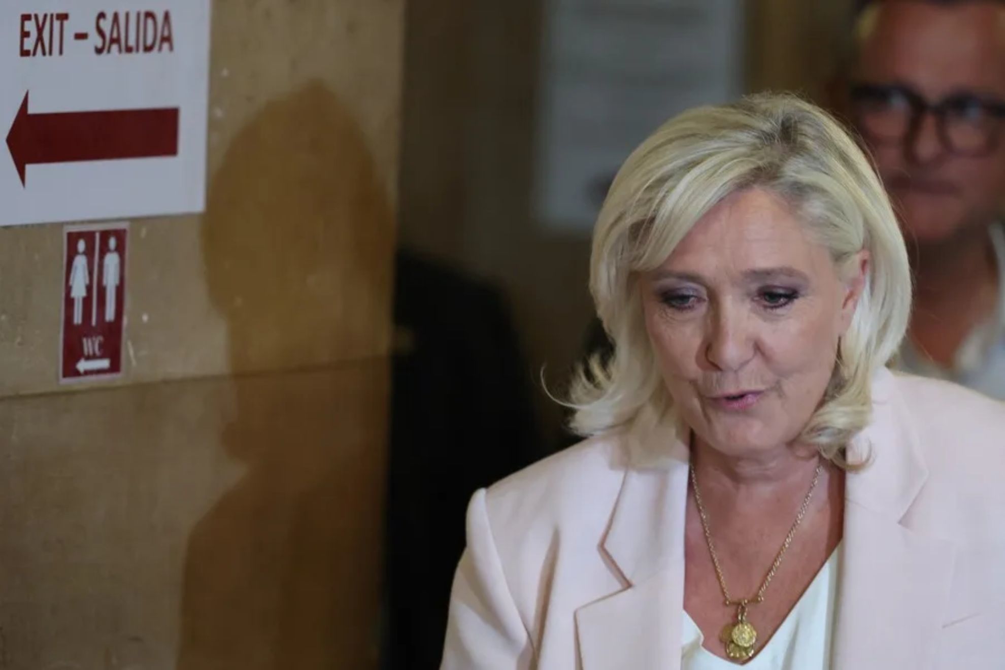 La justicia francesa condena a Marine Le Pen a 3 años de cárcel y 15 meses de inhabilitación política