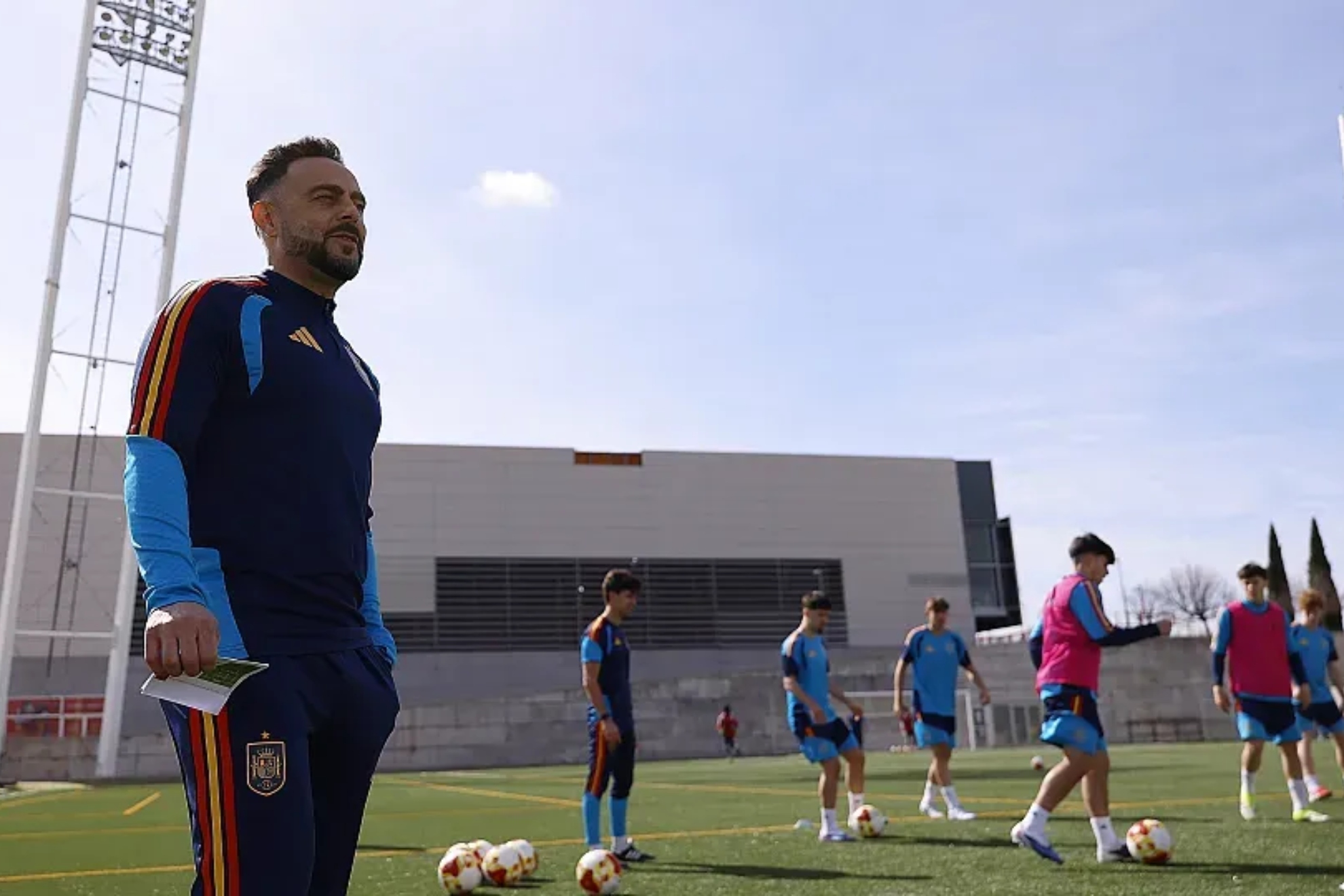 Sergio García deja la sub 17 de España para convertirse en entrenador del Espanyol B