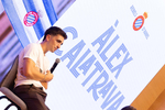 Álex Calatrava: "Era mi oportunidad de jugar en Primera, de volver a casa y estar cerca de los míos"