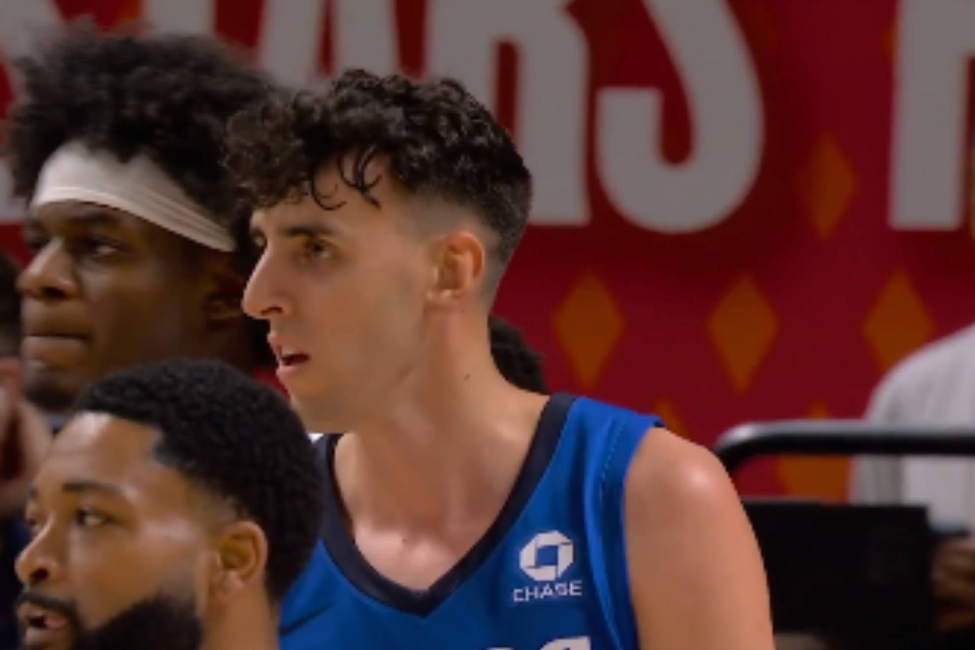 Jorge Díaz Graham, el multiusos español de 2,11 m. que se presenta a la NBA con un gran 'doble-doble'