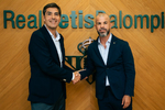 El Betis renueva a su director deportivo, Manu Fajardo, hasta 2030