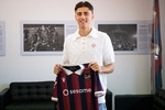 El Villarreal cede a Dani Requena al Levante