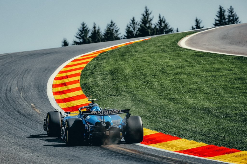 Horarios F1 Libres 3 y clasificación del GP de Bélgica: a qué hora es y dónde ver en TV la 'qualy' de Sainz y Alonso