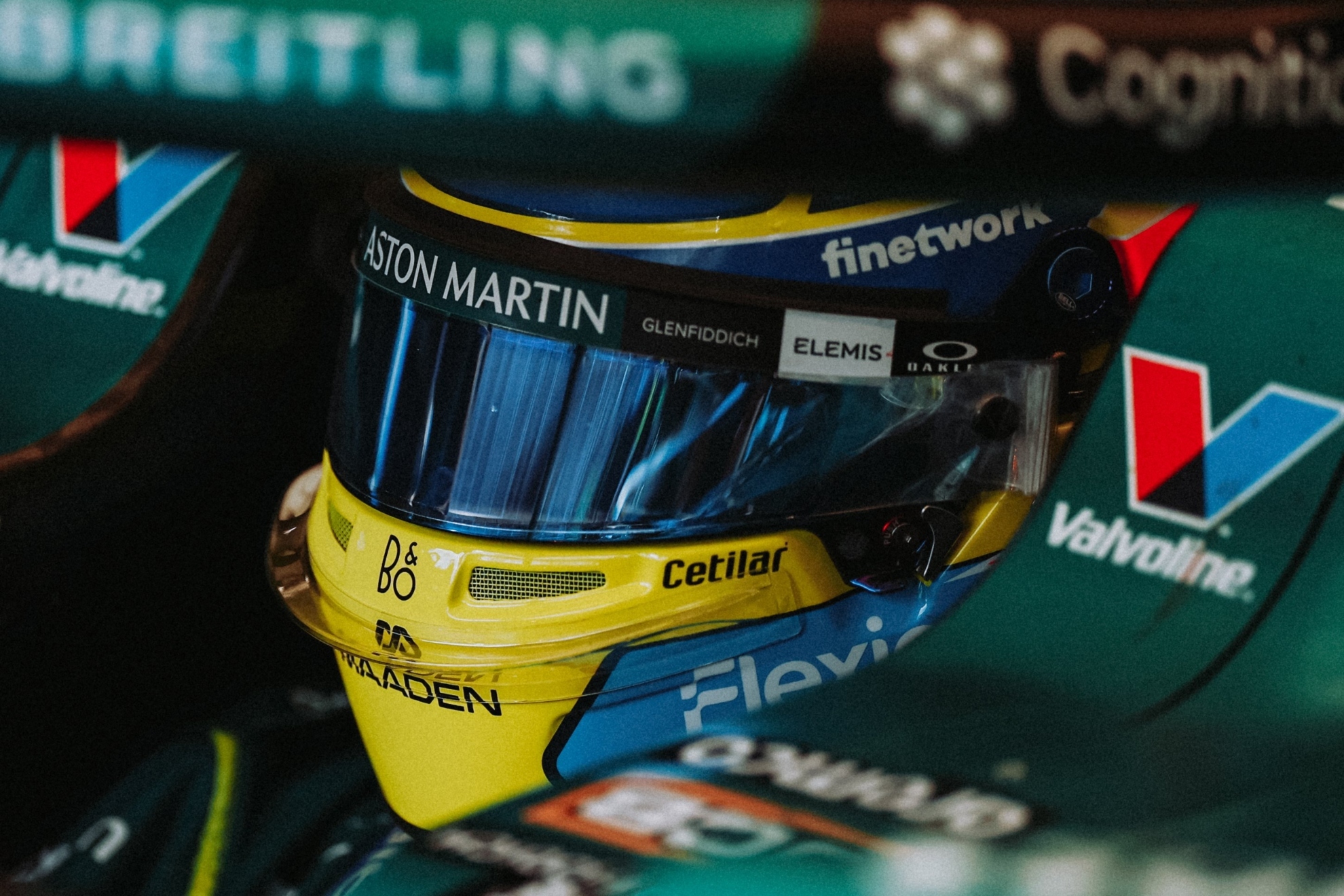 Alonso enfría las mejoras: "Será difícil, hay dos segundos con los que están el 13 o 14"