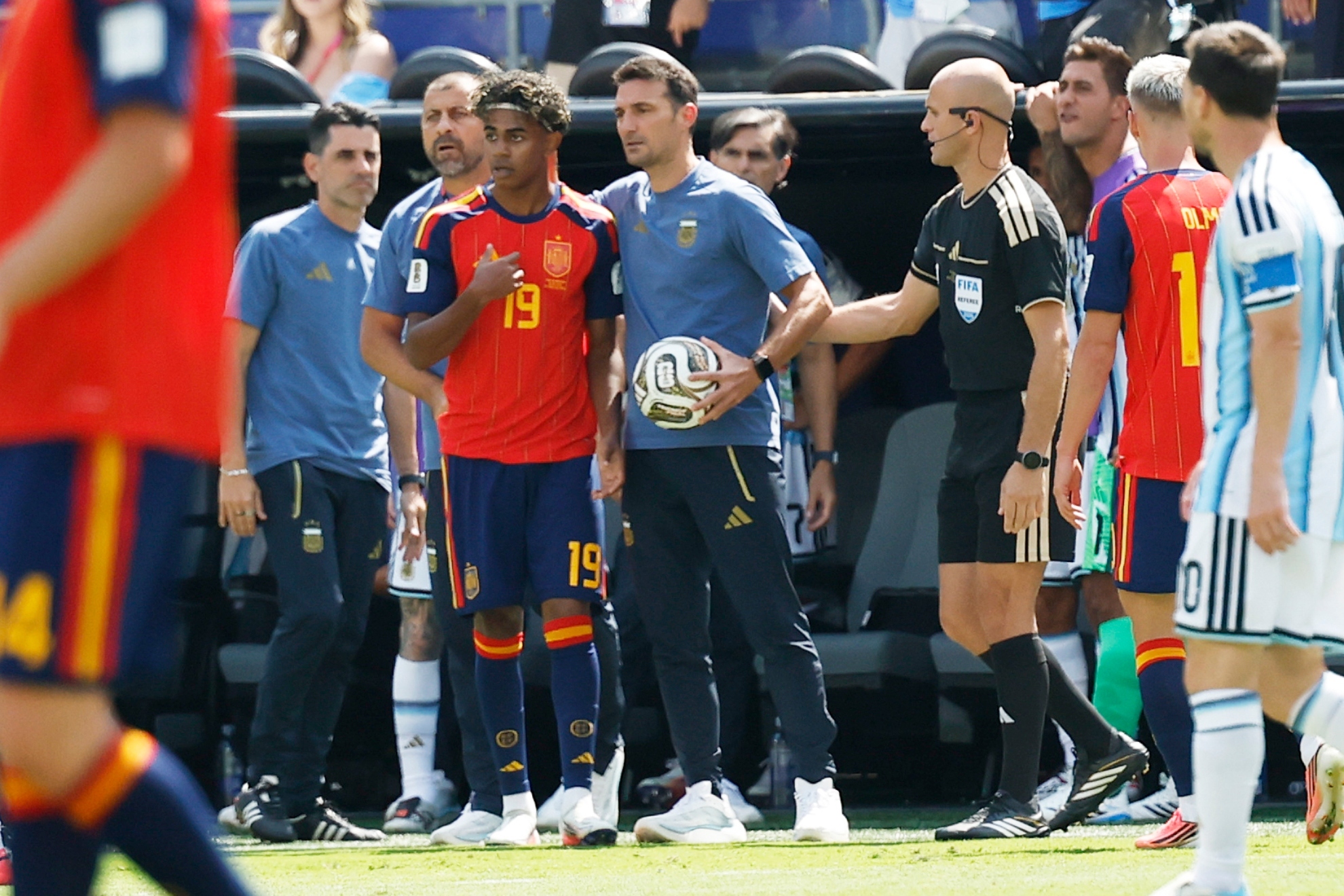 Scaloni: "Demostramos que somos grandes en la derrota"