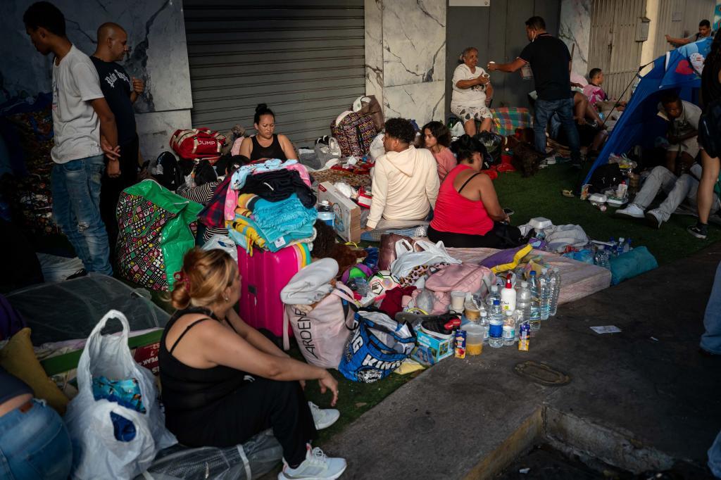 El balance de muertos en el doble terremoto en Venezuela aumenta a 5.346