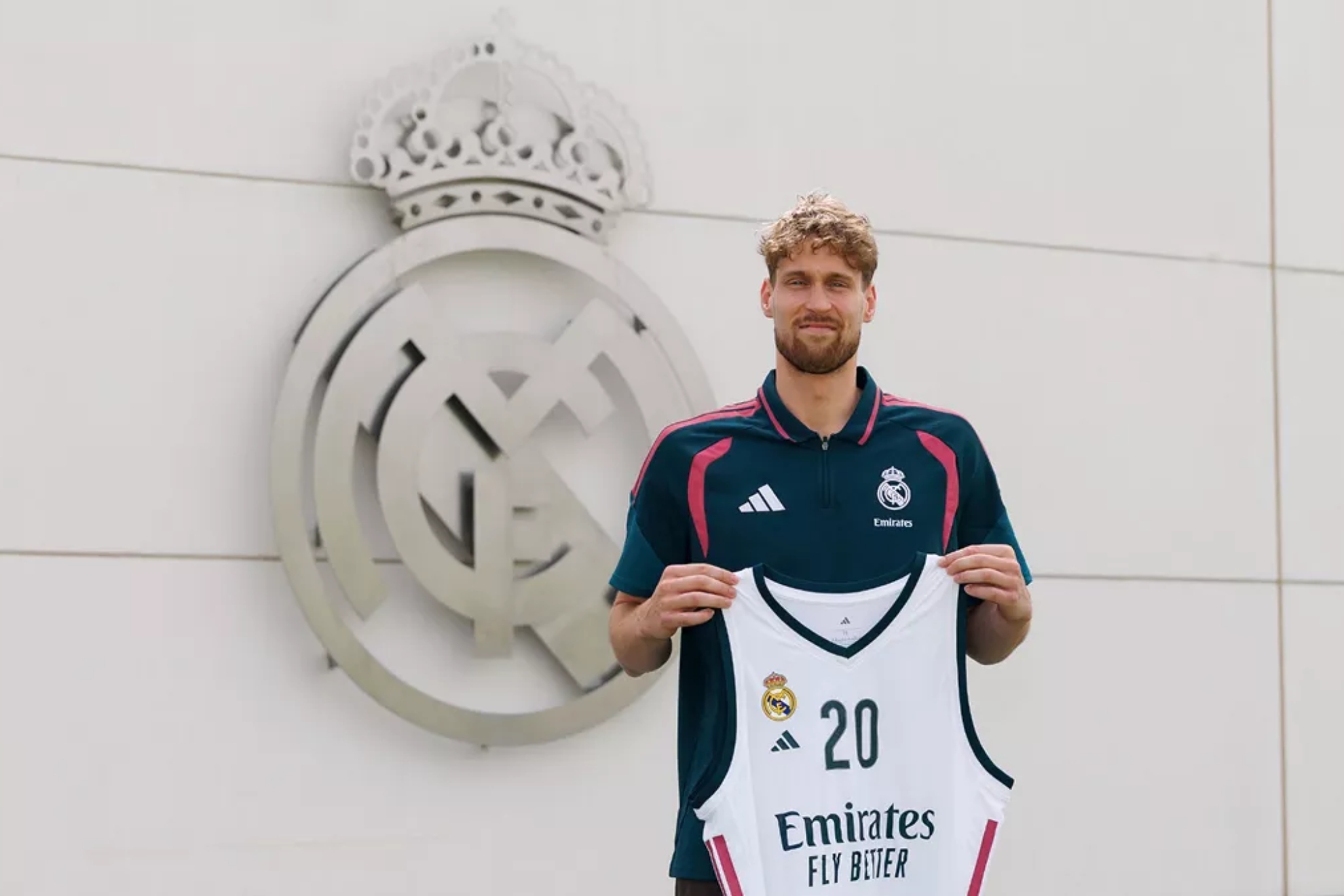 Mikael Jantunen, nuevo jugador del Real Madrid hasta 2028