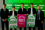 Facundo Bernal, Fran García y Diego Conde, las tres primeras piezas del nuevo Betis de Champions
