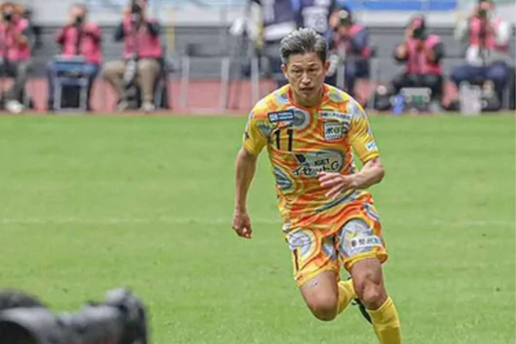 ¡Histórico! Marca un gol a sus 59 años en la tercera división japonesa