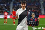 El Levante avanza en la venta de Carlos Espí