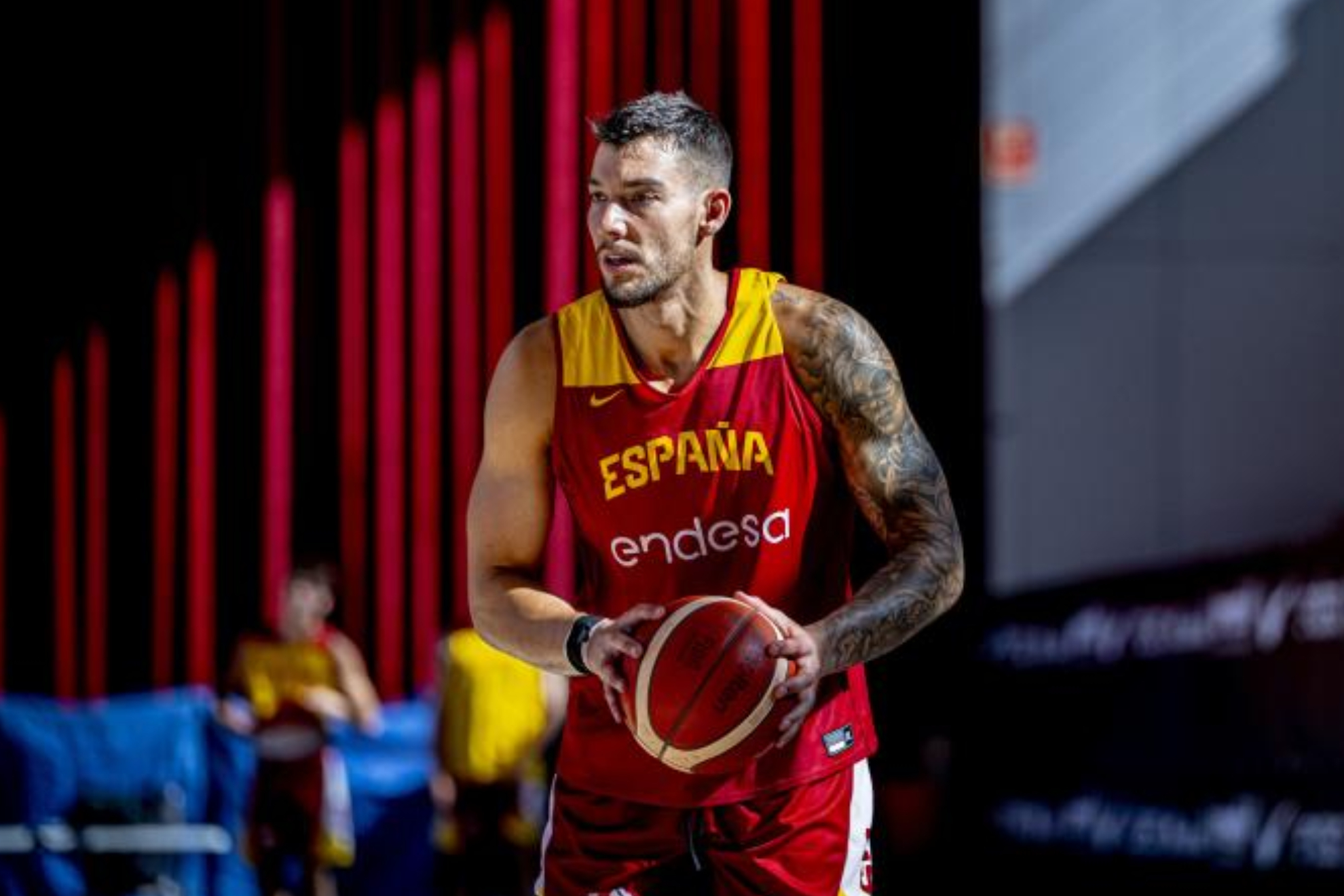 El Unicaja confirma el fichaje de Willy Hernangómez por una temporada