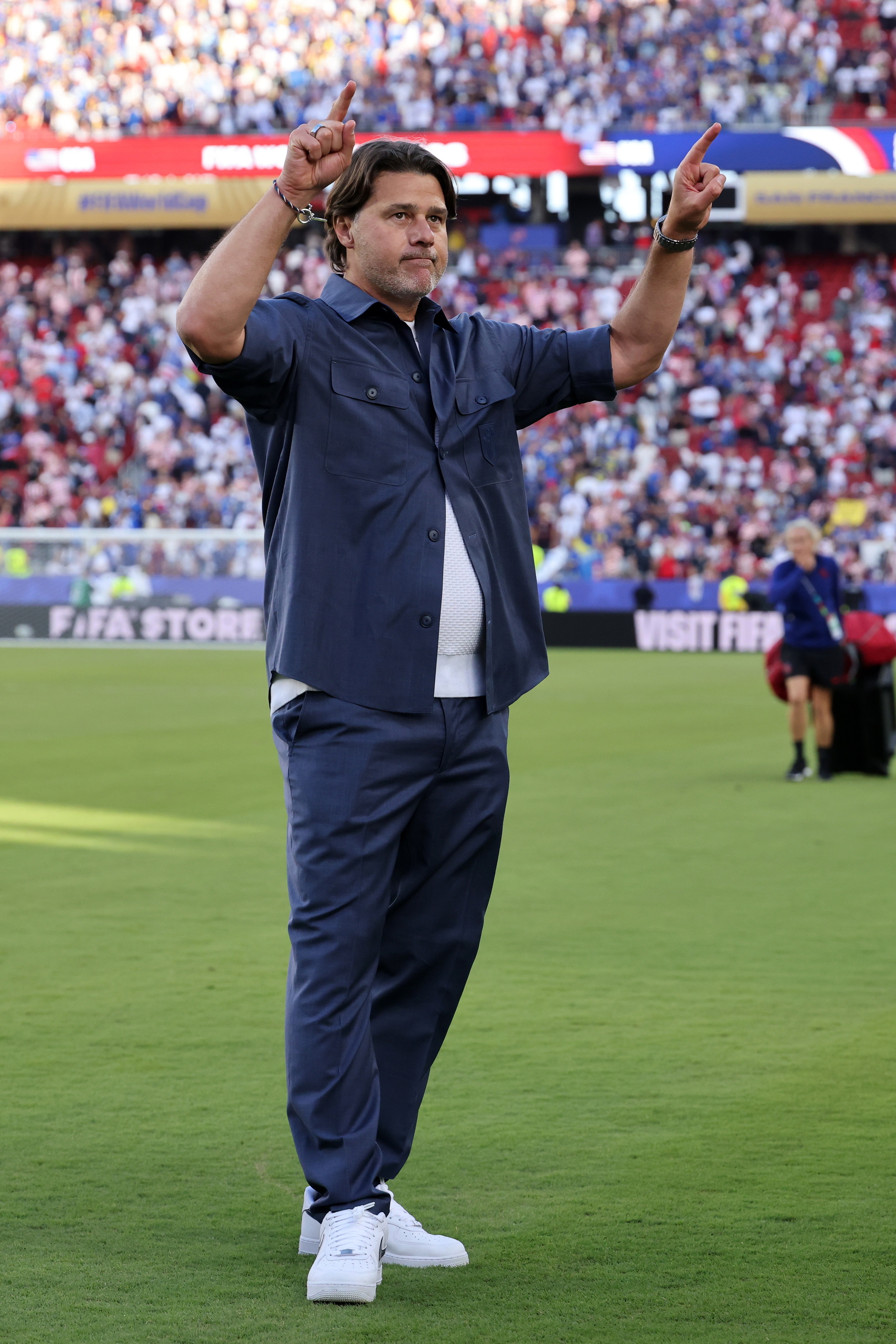 SANTA CLARA (United States), 02/07/2026.- USA's head coach Mauricio lt;HIT gt;Pochettino lt;/HIT gt; celebrates winning the FIFA World Cup 2026 Round of 32 match USA against Bosnia and Herzegovina, in San Francisco, Califronia, USA, 01 July 2026. (Bosnia-Herzegovina) EFE/EPA/BENJAMIN FANJOY