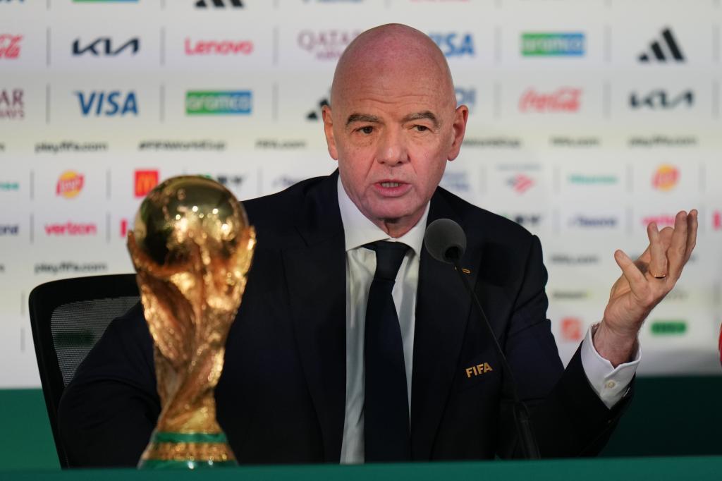 Infantino ofrece a Marruecos la final del Mundial 2030, según The Times