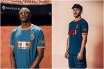 El Valencia CF presenta su segunda equipación para la temporada 2026-27 de color azul, con detalles naranjas