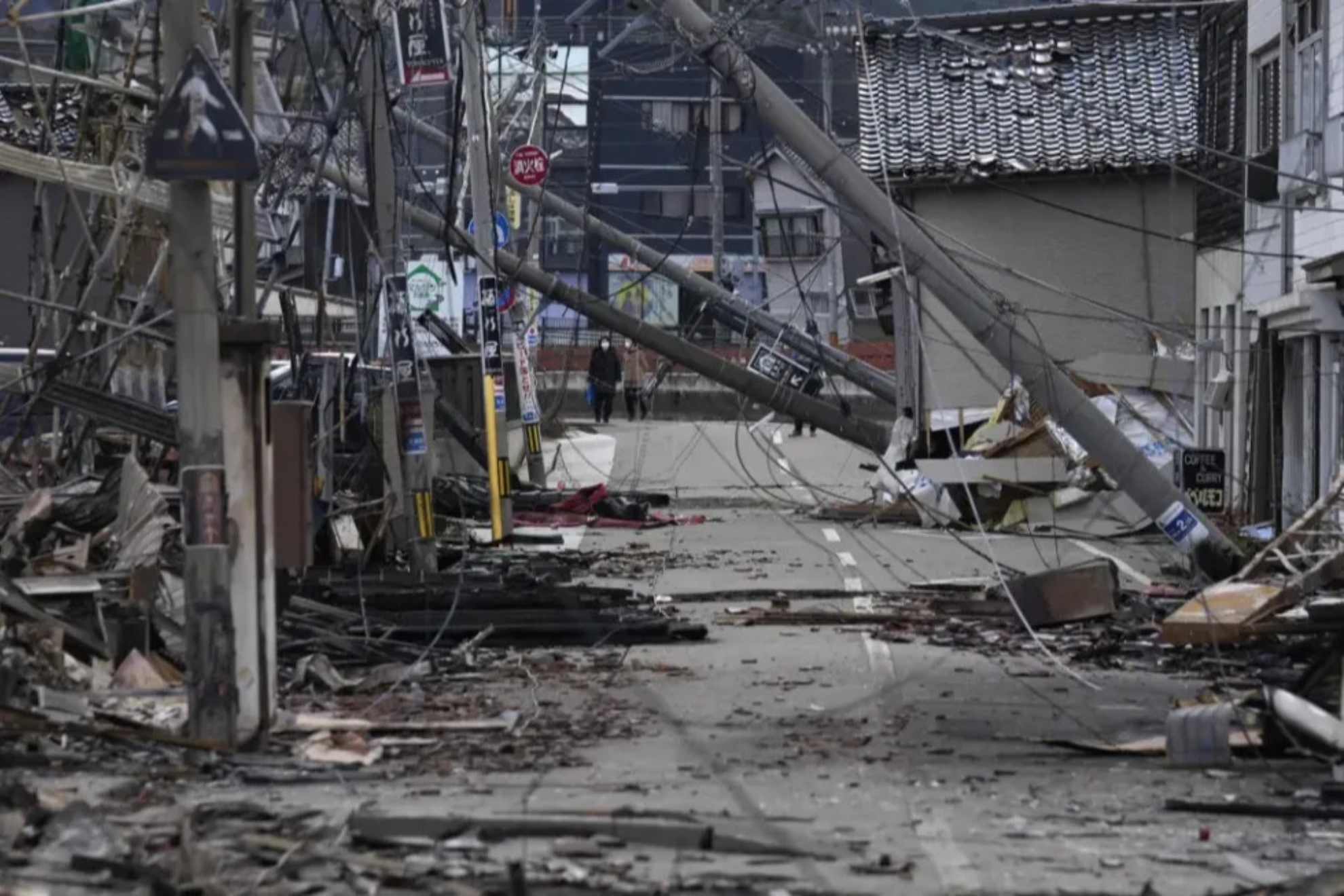 La cifra de fallecidos por el terremoto en Japón crece y supera la treintena: siguen produciéndose réplicas