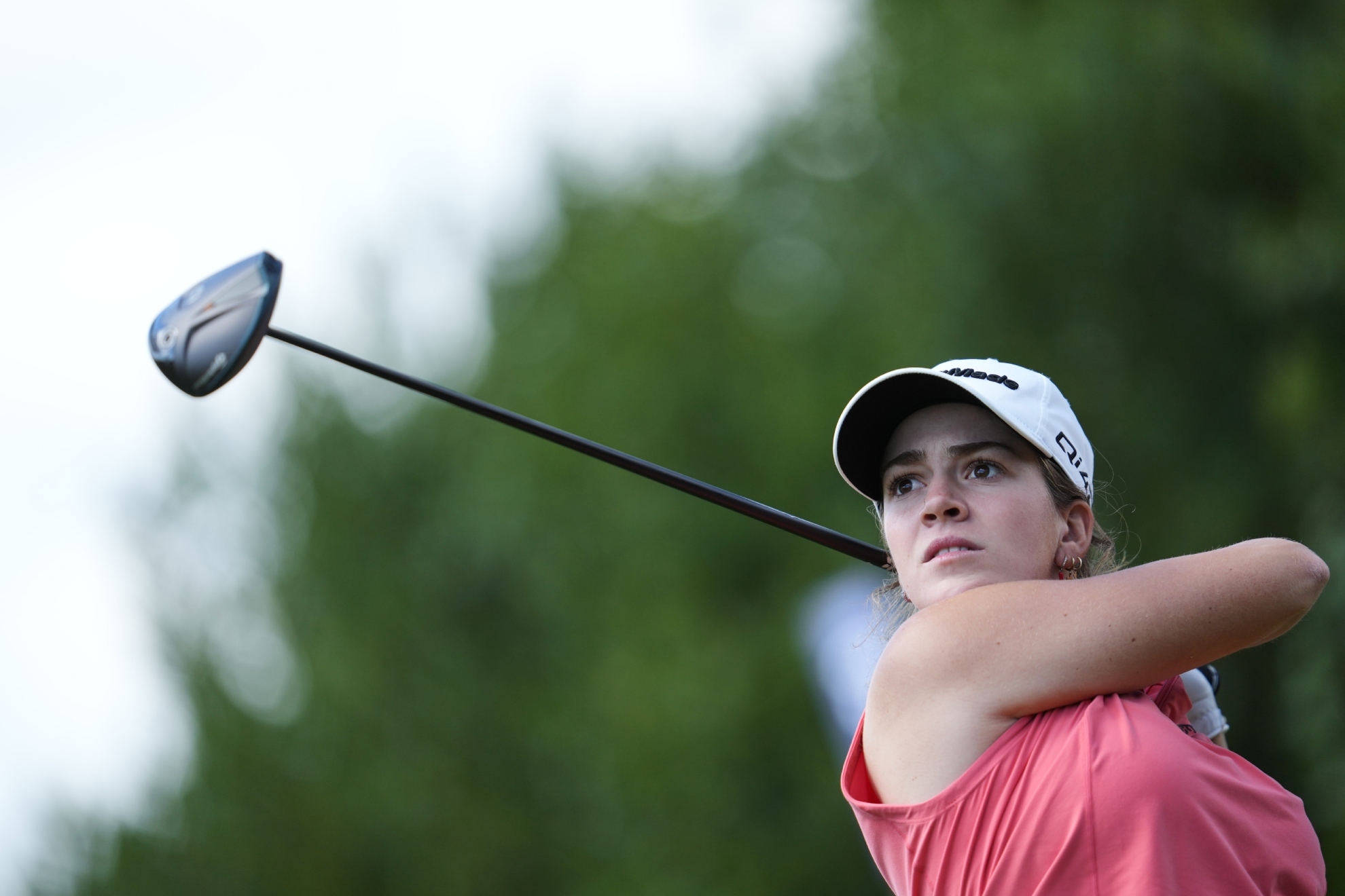 La amateur Paula Martín se codea con las estrellas en el arranque del British femenino