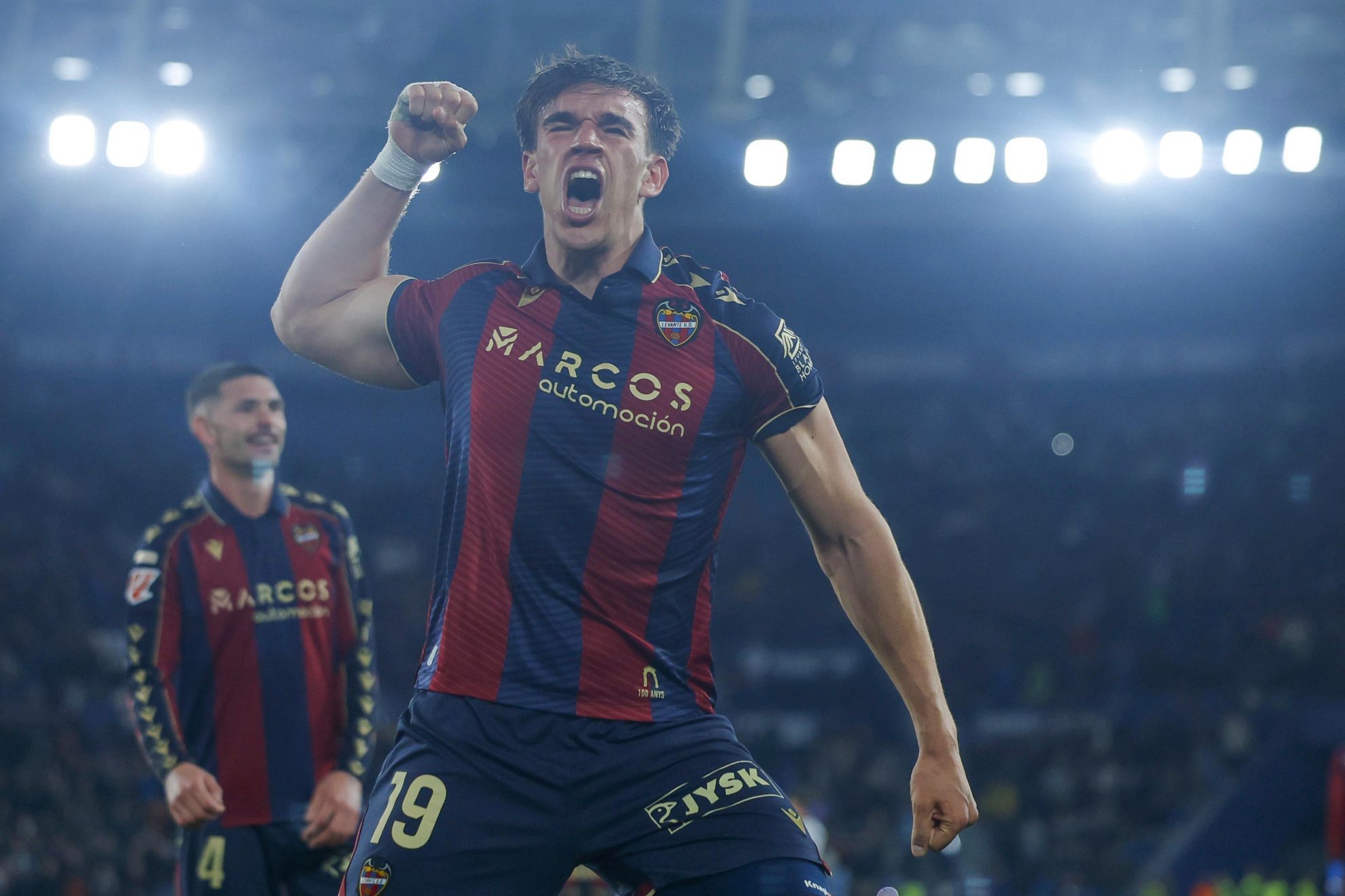 El Real Madrid se lleva a Carlos Espí al segundo intento