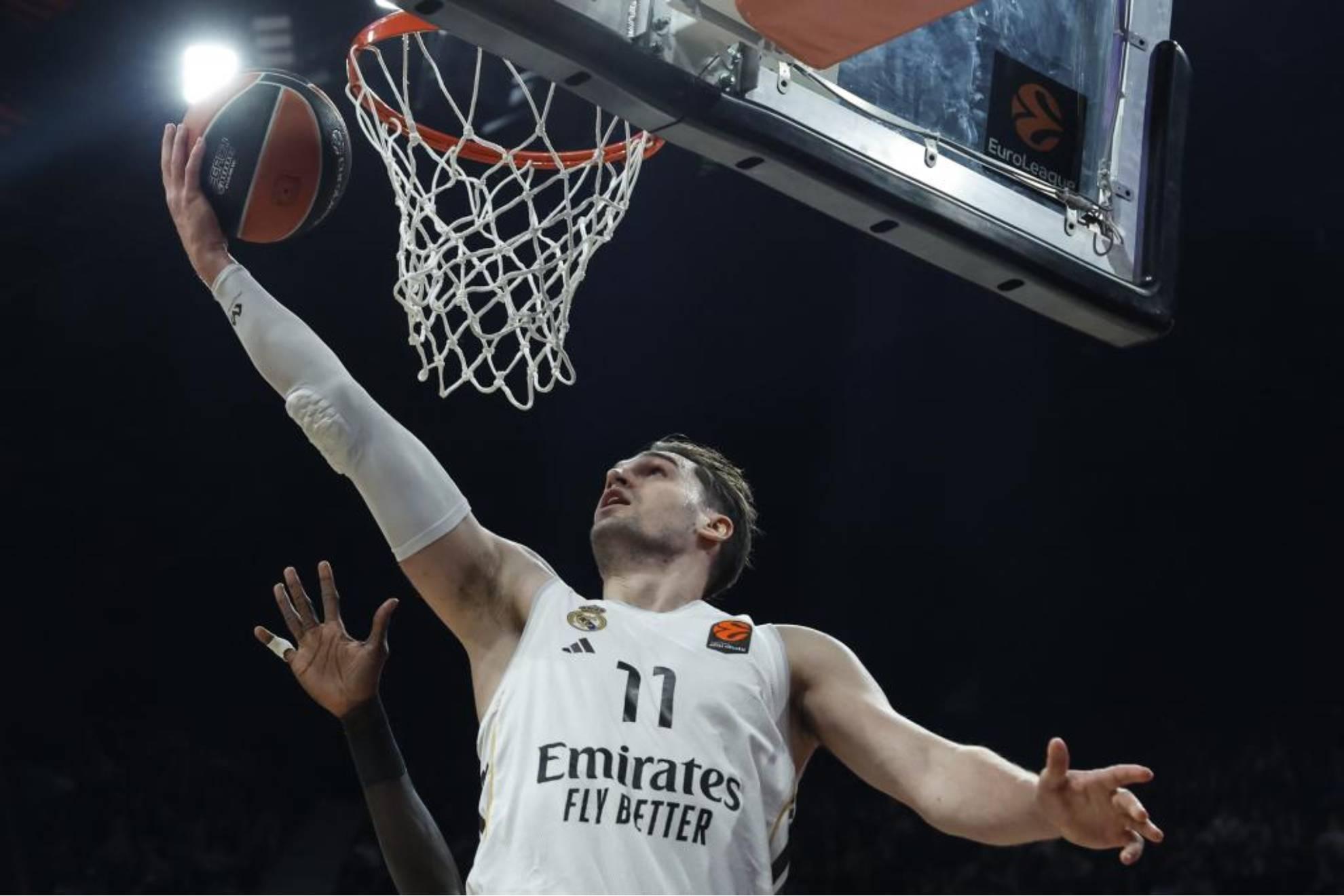 Los Cavs pueden cortar a Hezonja antes del 15 de noviembre