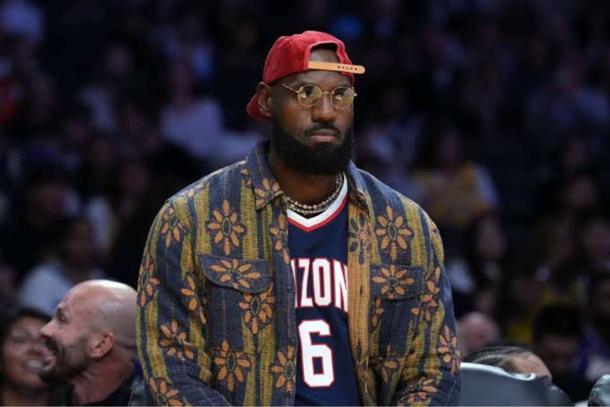 El loco plan de LeBron: vivir en Nueva York e ir a los partidos de los Sixers en helicóptero
