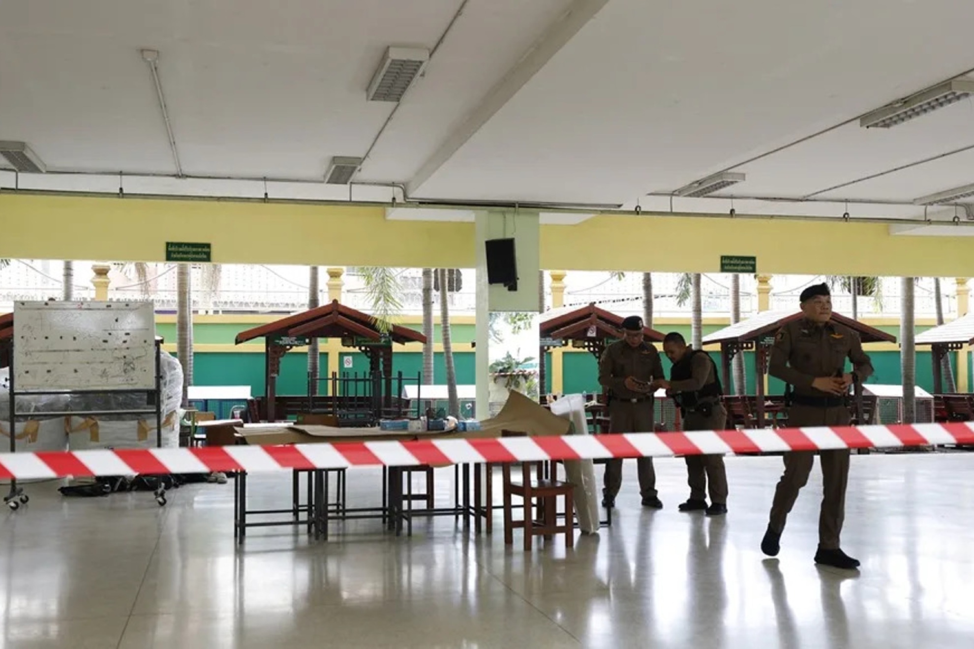 Matanza cerca de Bangkok: un estudiante mata a sus abuelos y a otras seis personas en su escuela antes de suicidarse