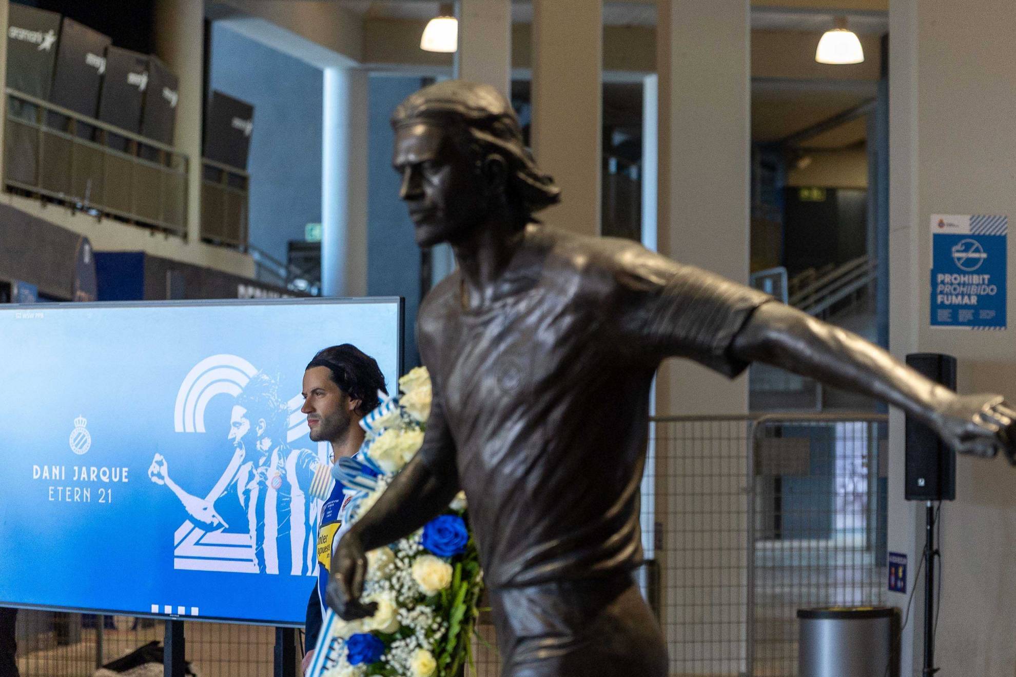 El Espanyol homenajea a Dani Jarque con una estatua de cera en el RCDE Stadium