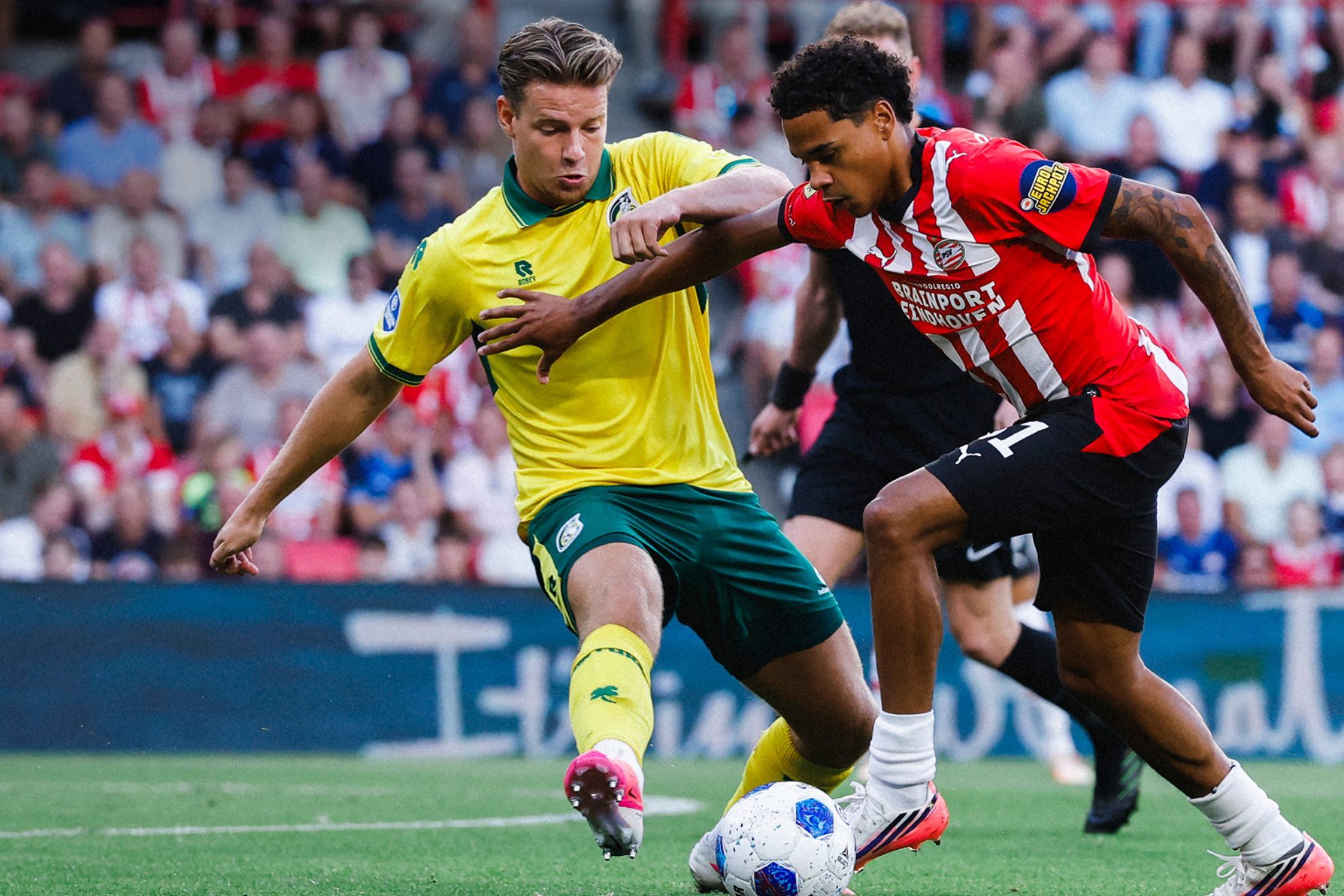 El PSV abre la mano antes del debut de Míchel con el Ajax