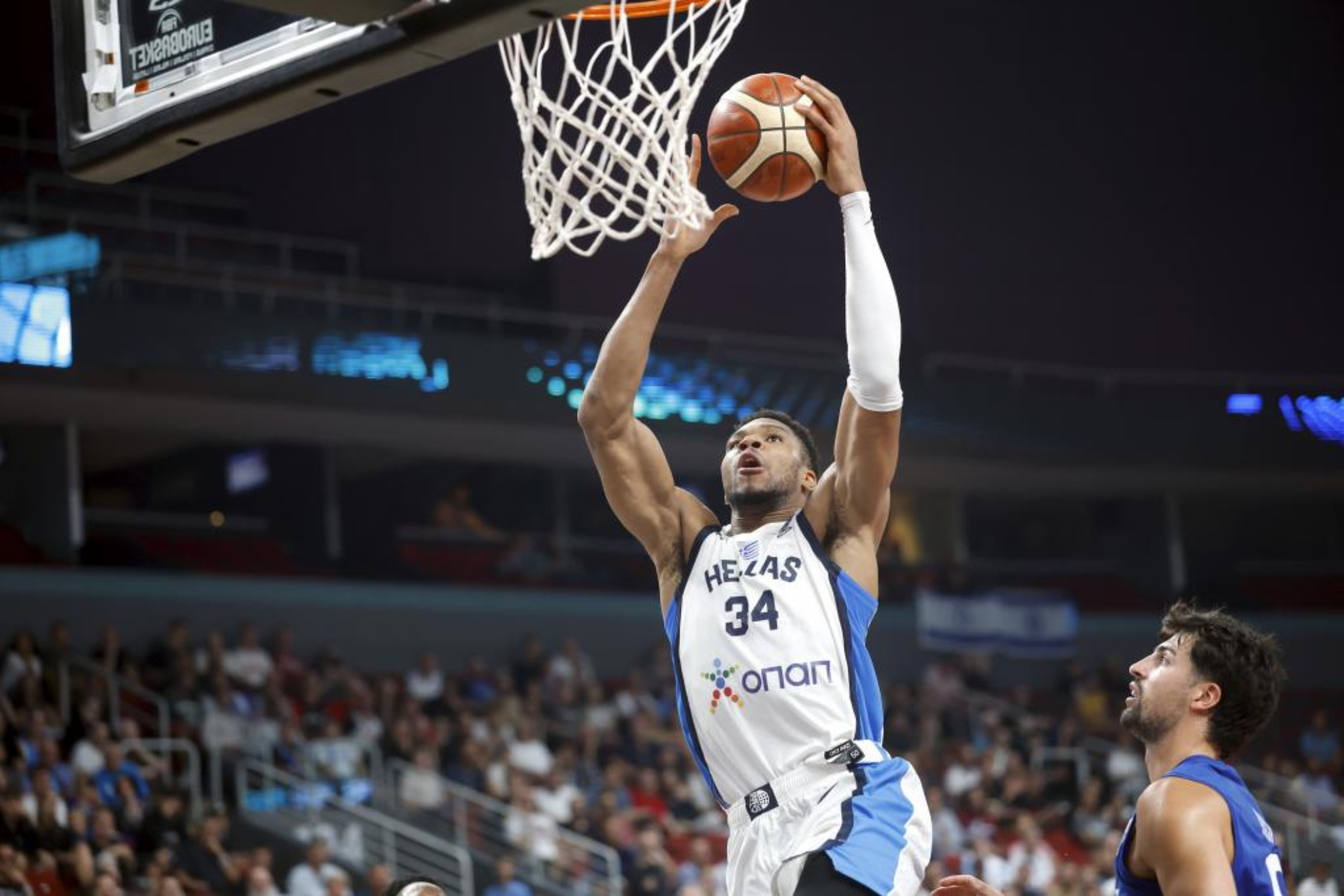 Grecia se queda sin Antetokounmpo para jugar contra España y Ucrania