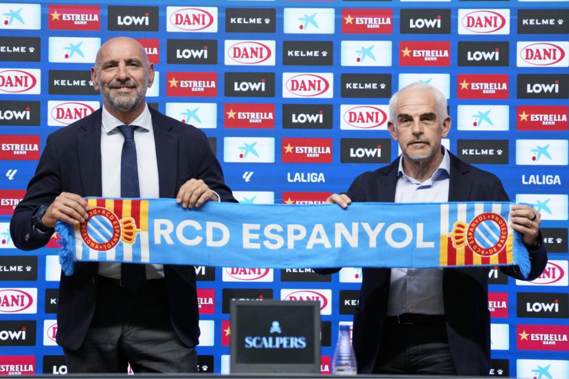 Monchi: "No vamos a sobrepagar por desesperación; tendría que llegar un mínimo de dos o tres fichajes”