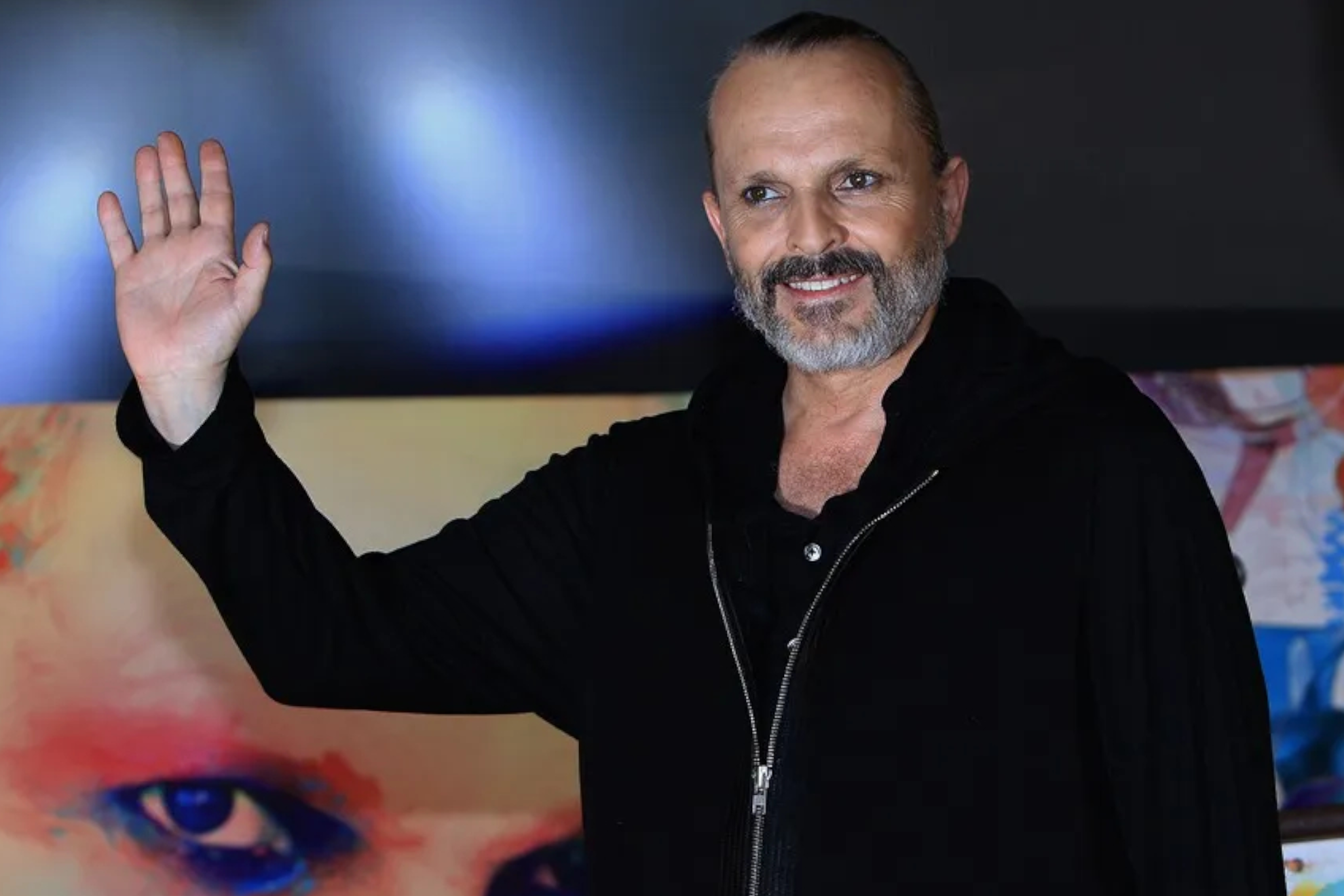 Miguel Bosé recomienda no ver el eclipse: “Ni se os ocurra mirar”