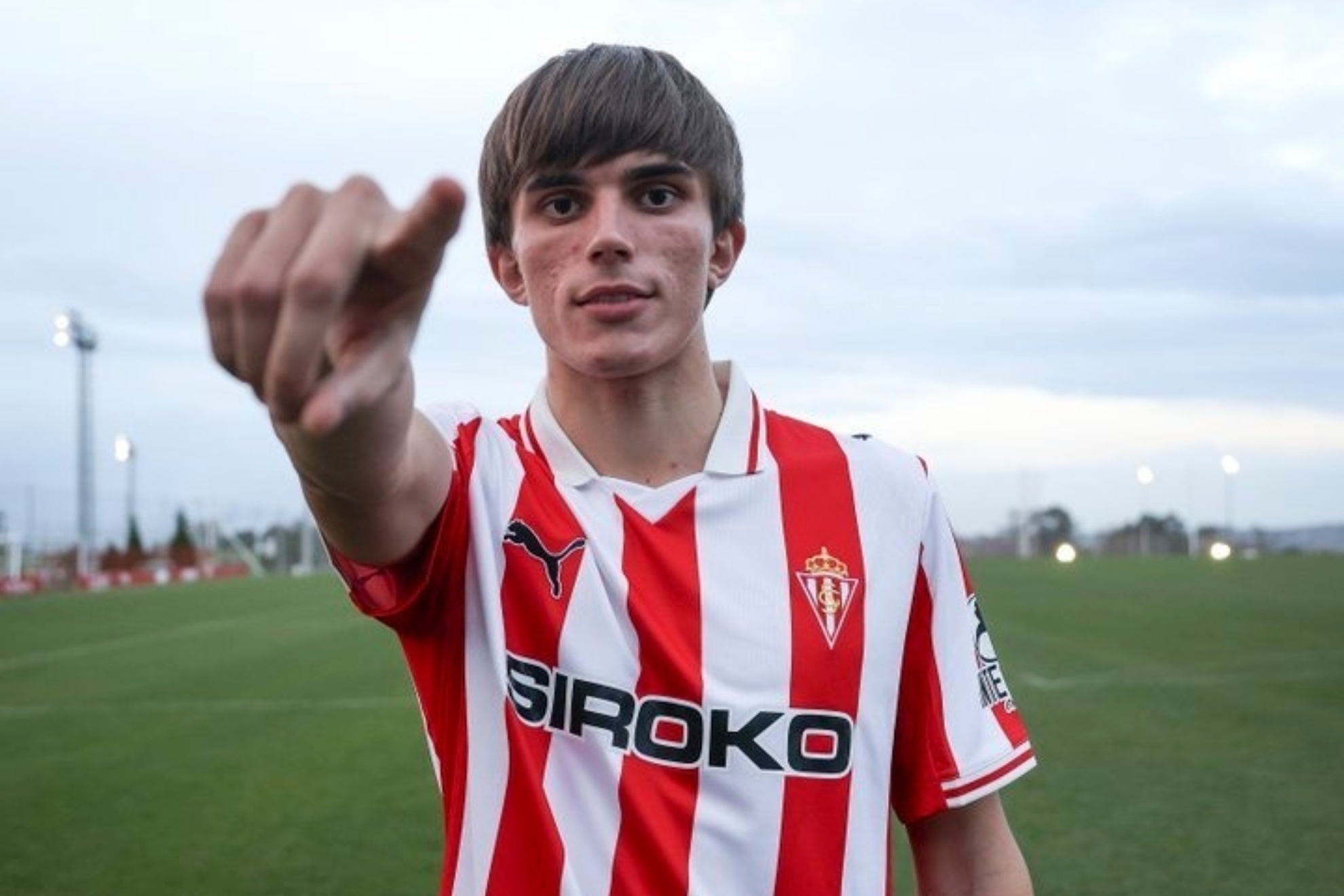 Andrés Cuenca, más cerca que nunca de volver al Sporting