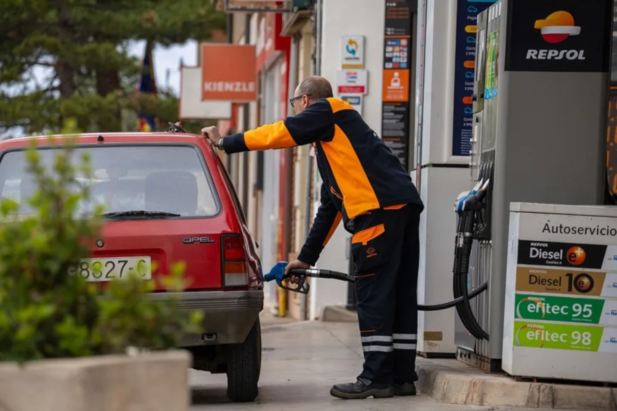 A partir de septiembre el descuento al gasóleo se aumentará en 20 céntimos por litro