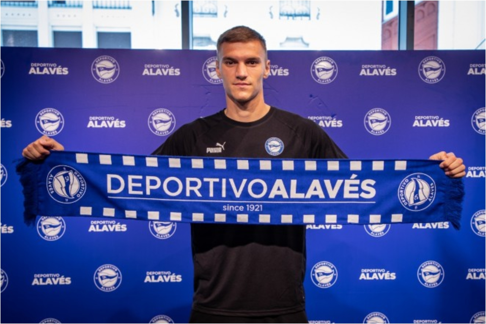 El Alavés rescinde el contrato de Maras con un despido disciplinario