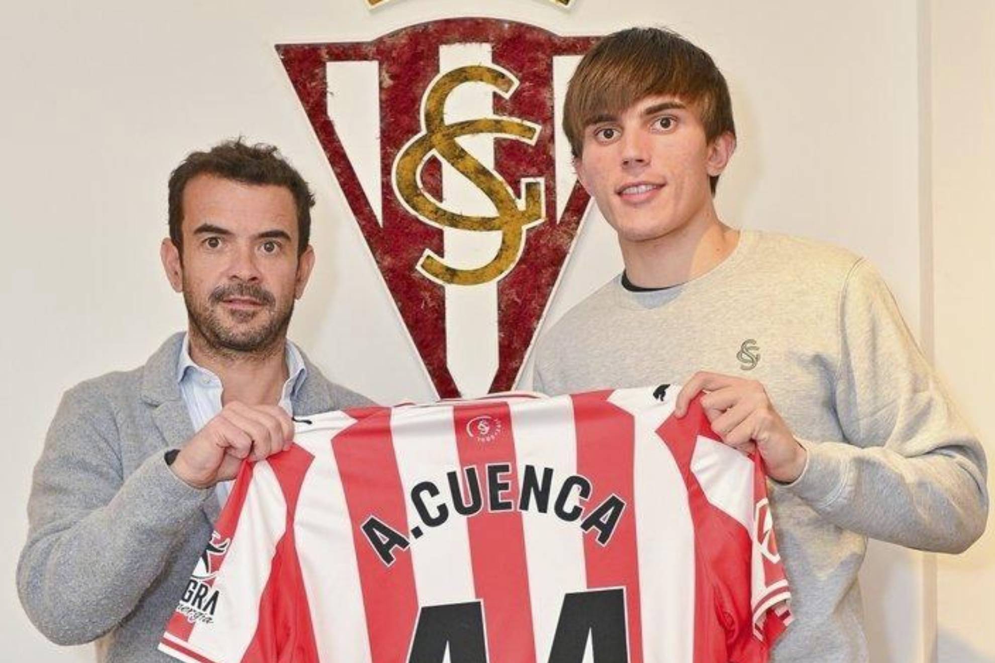 Andrés Cuenca, a un paso del Sporting de Gijón