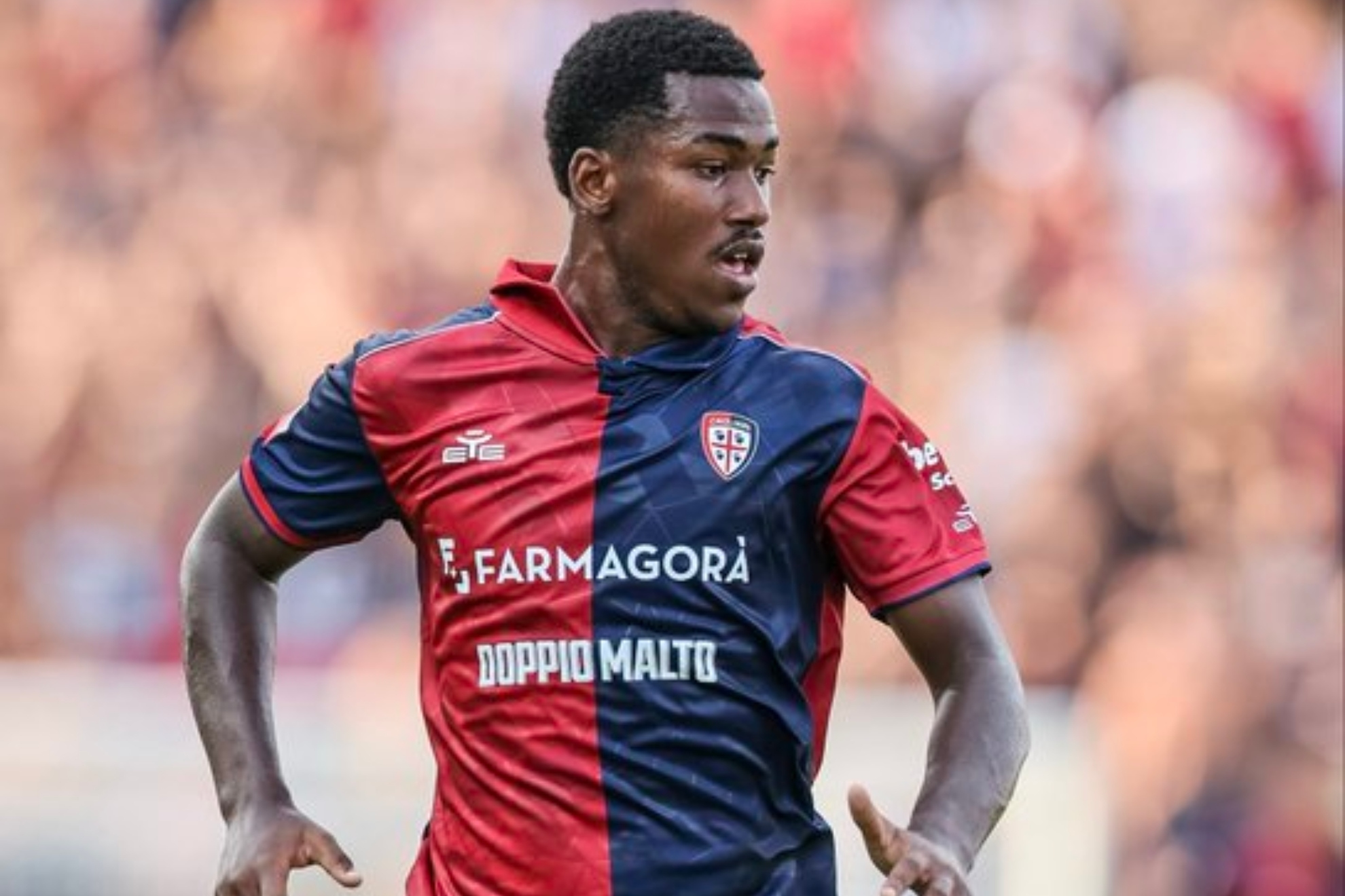 Yael Trepy, jugador del Cagliari, casi se ahoga en una piscina: está ingresado en cuidados intensivos
