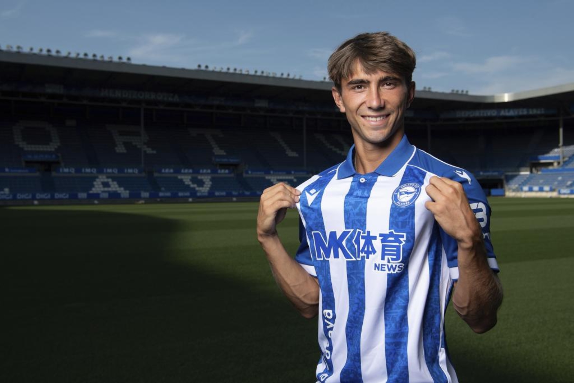 Mikel Rodríguez entra por la puerta grande