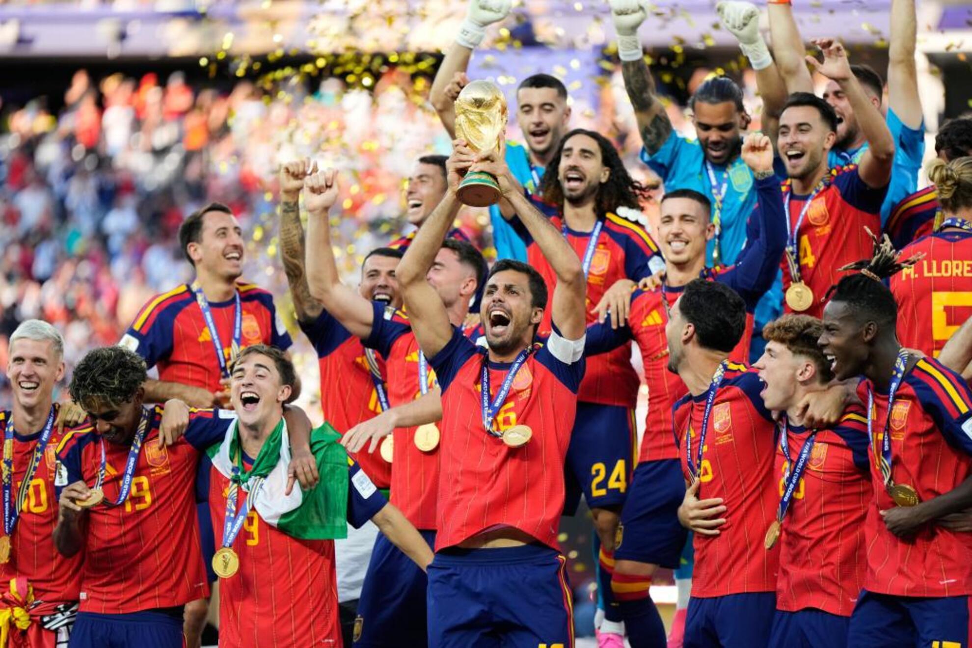 Informe FIFA: 267 mundialistas cambiaron de equipo