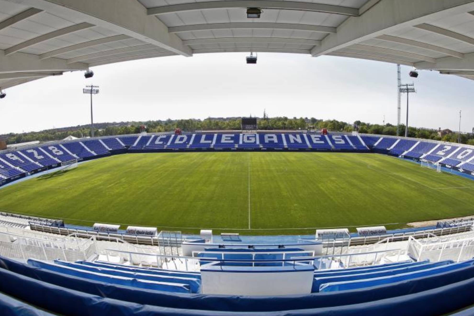 LaLiga deniega el aplazamiento del Rayo-Alavés: se jugará en Butarque
