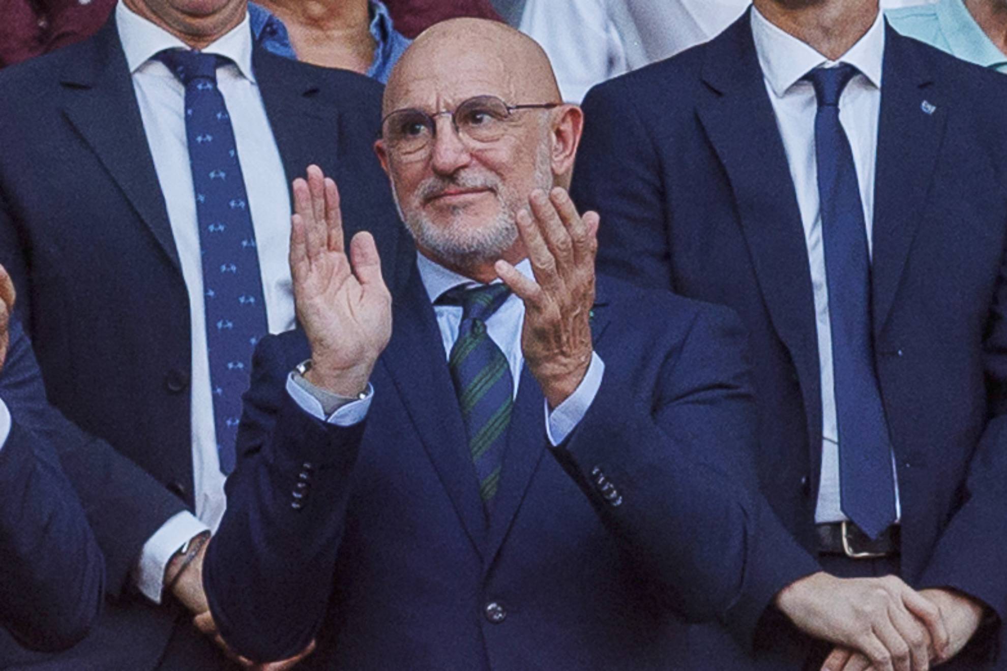 Louzán confirma que la Federación ya trabaja para ampliar el contrato de De la Fuente hasta "más allá de 2030"