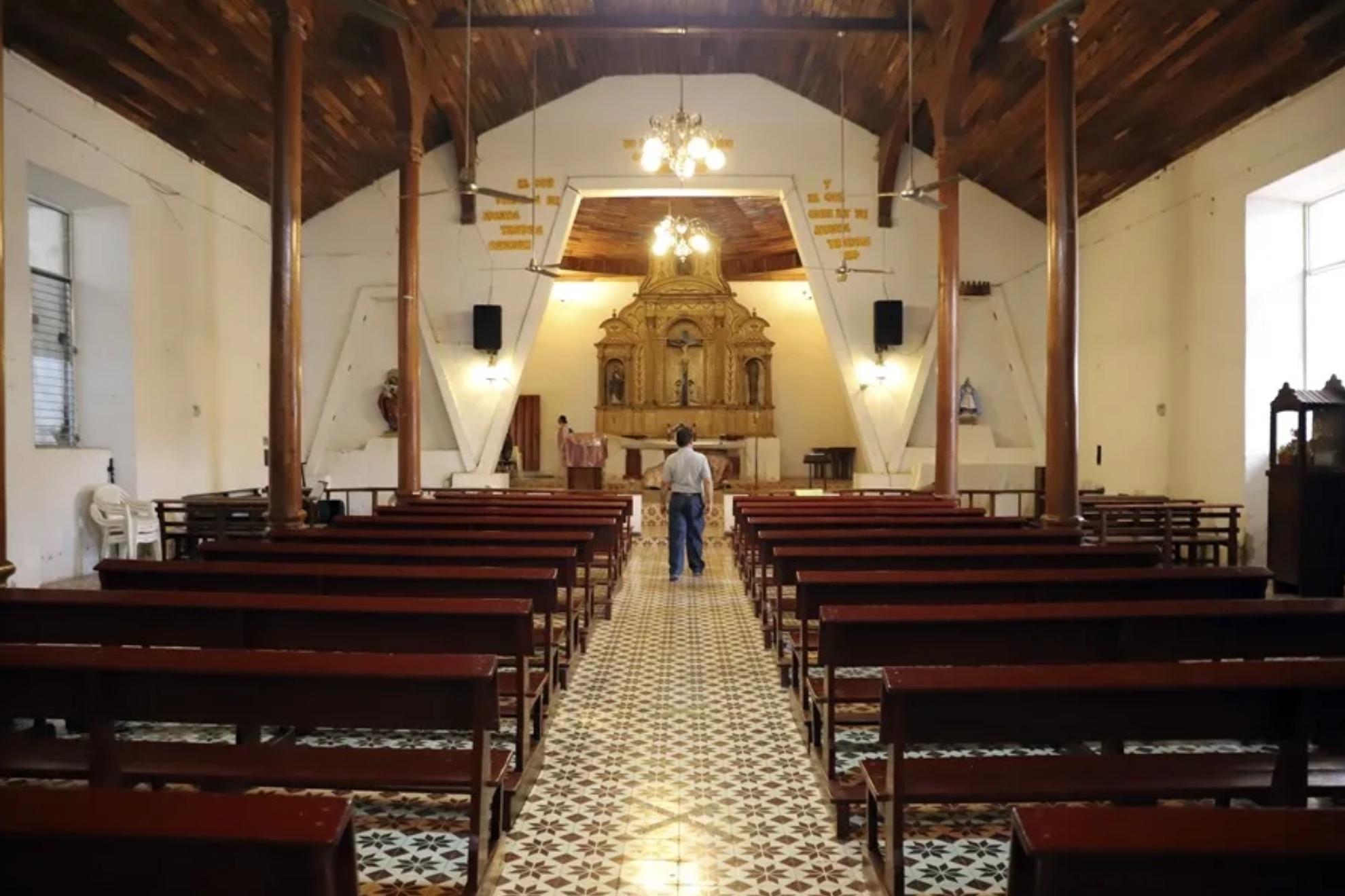 El Tribunal de Instancia de San Bartolomé de Tirajana (Gran Canaria) condena a un hombre por boicotear misas y amenazar a sacerdotes y fieles